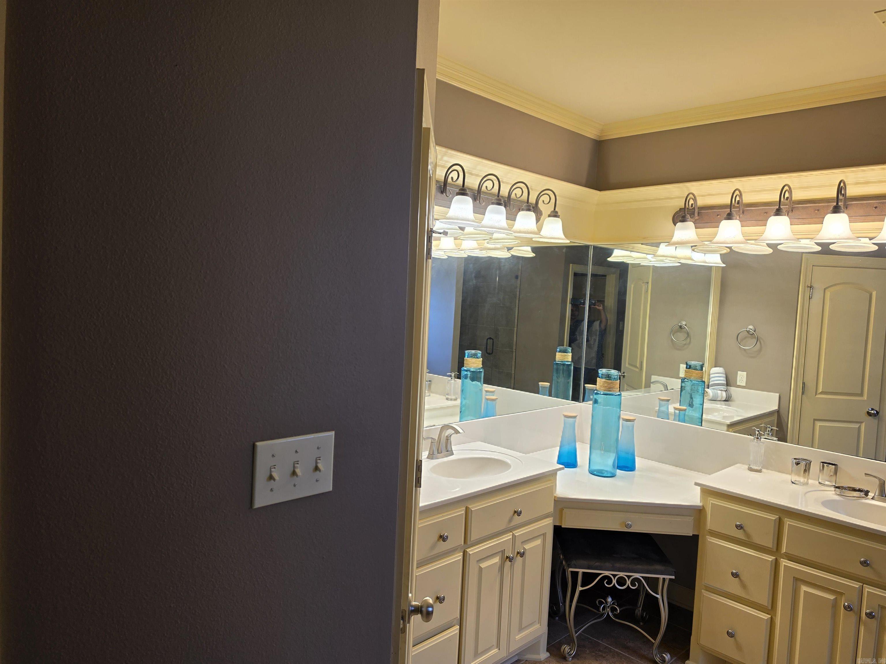109 Summit  Maumelle, AR