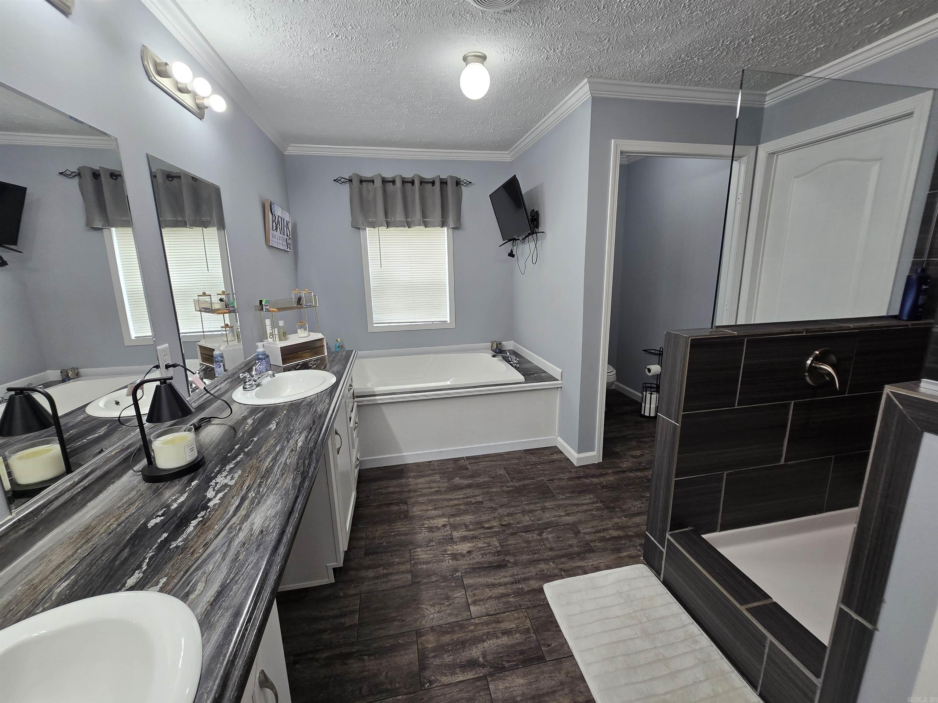4378 Hwy 9 W  Clinton, AR