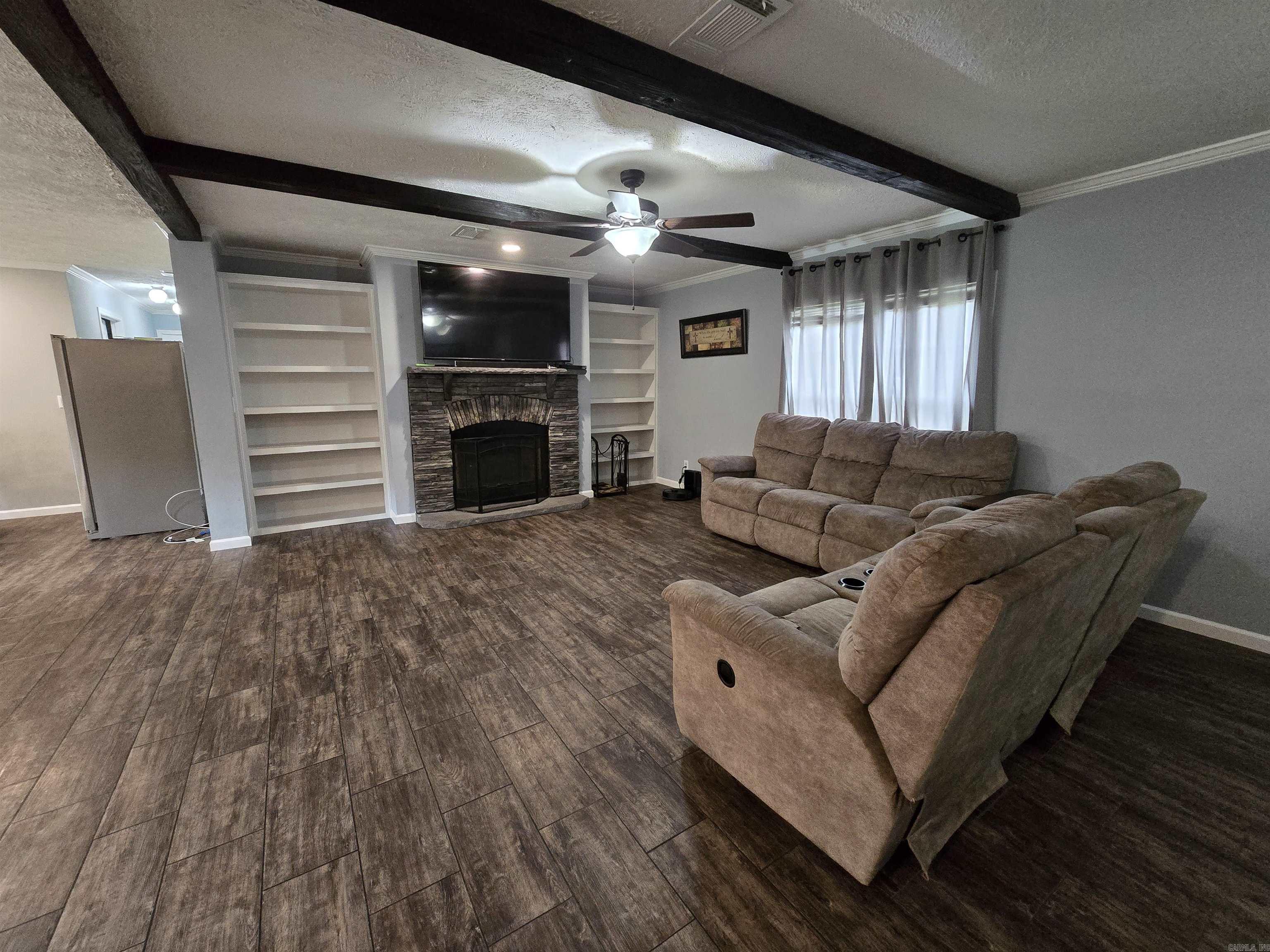 4378 Hwy 9 W  Clinton, AR