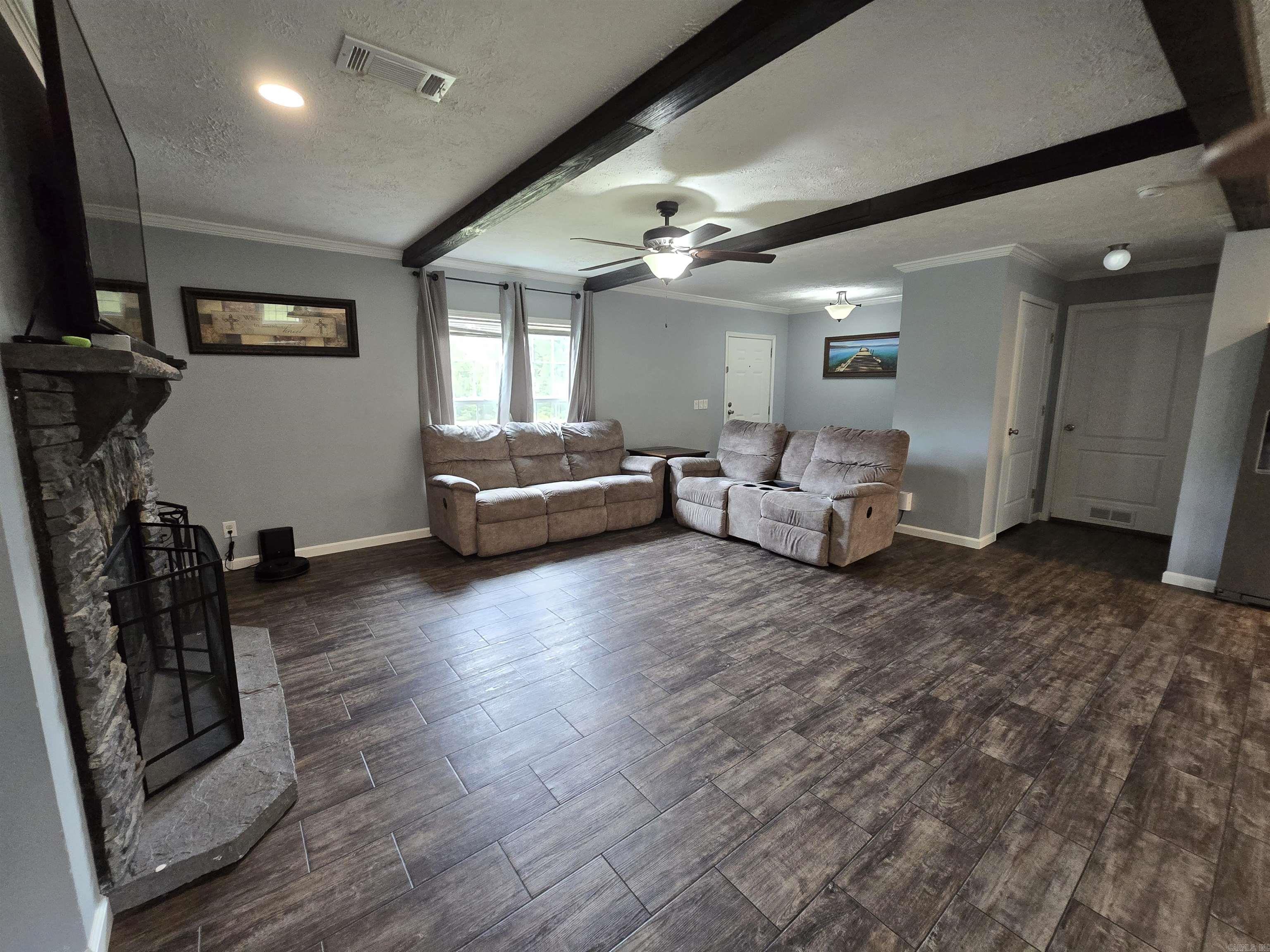4378 Hwy 9 W  Clinton, AR