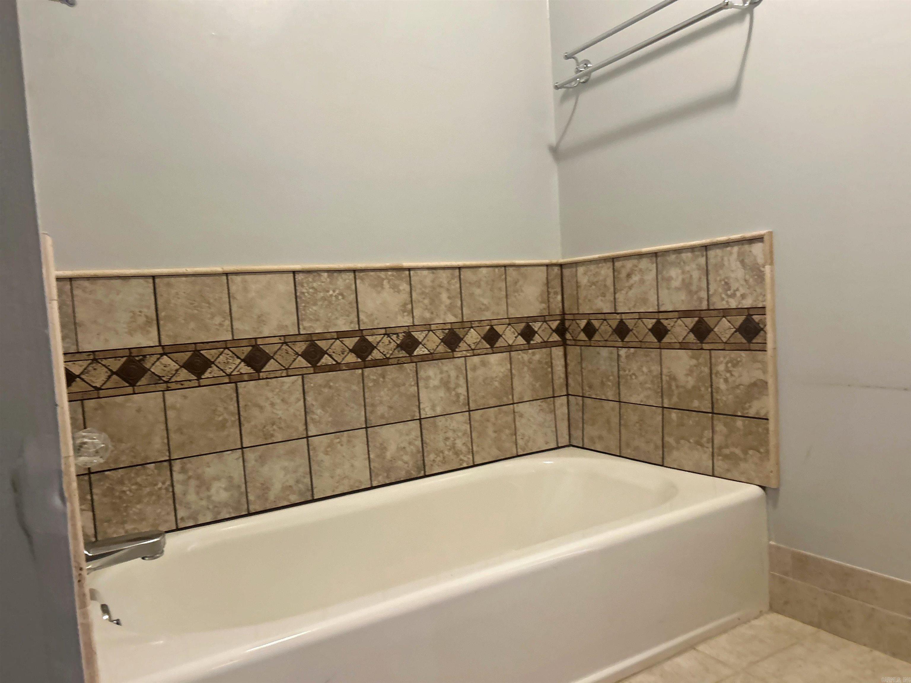 10 Edgewood  Arkadelphia, AR