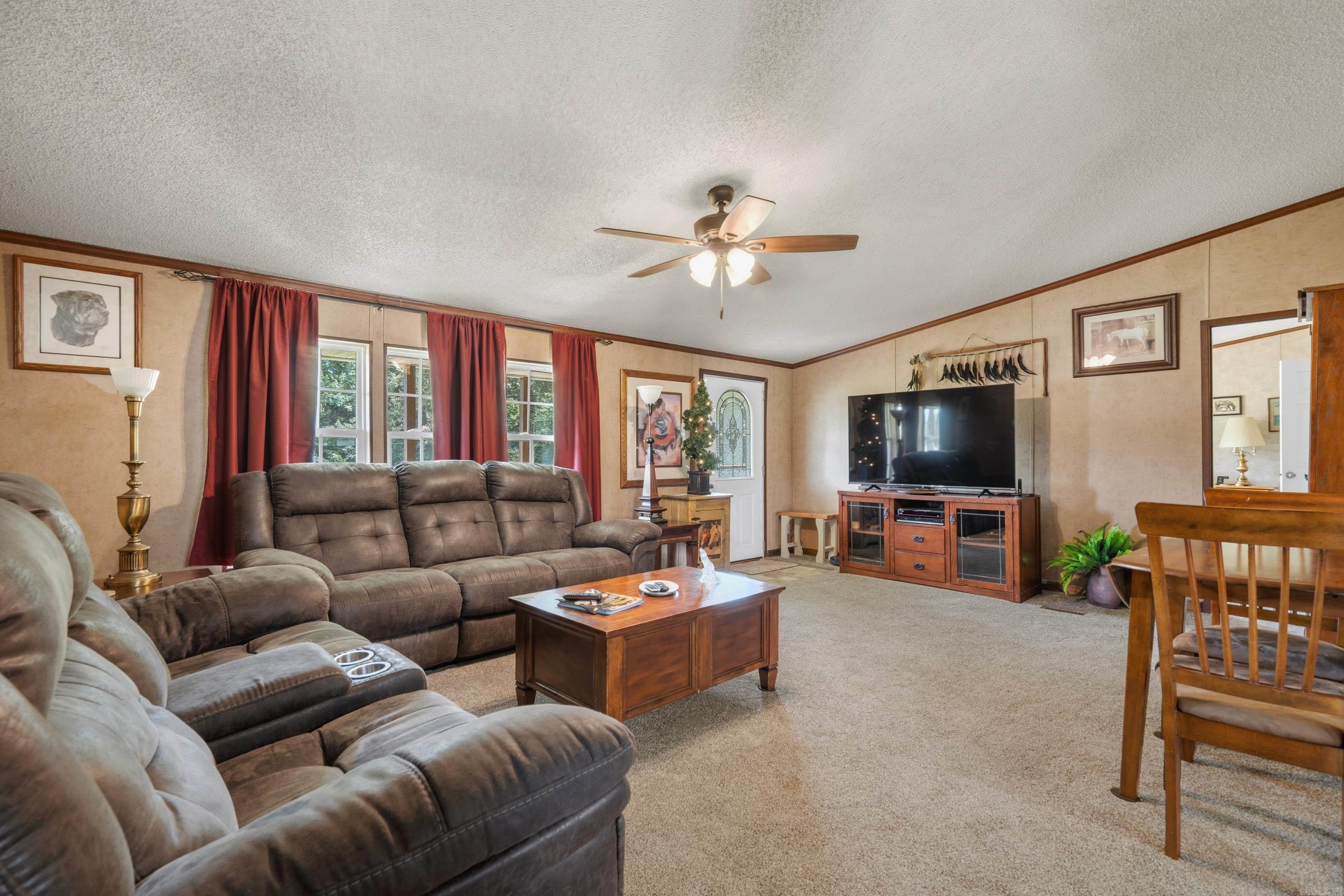 140 Sentinel  Mountain Pine, AR