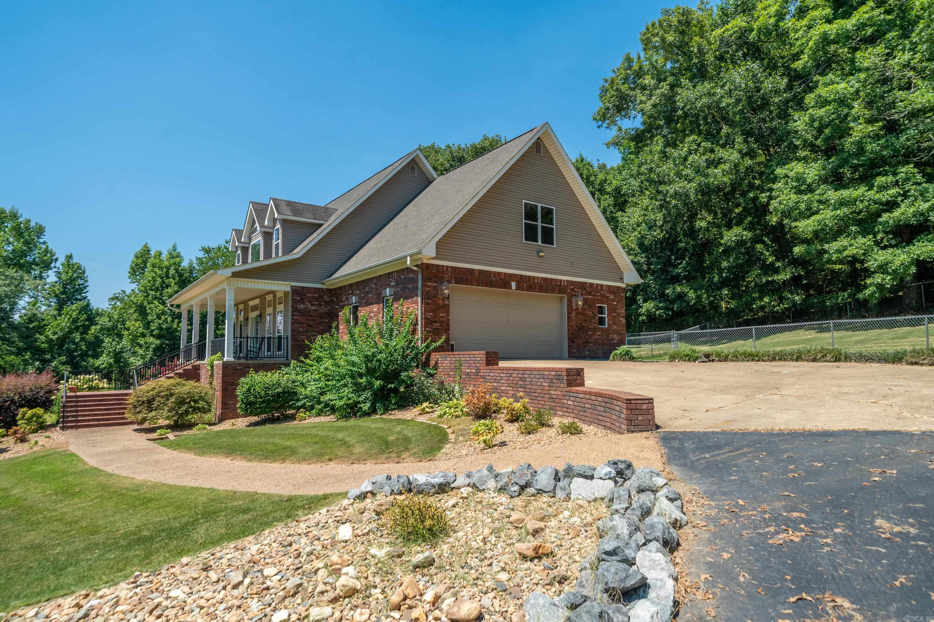 703 Beaver Lakes  Malvern, AR