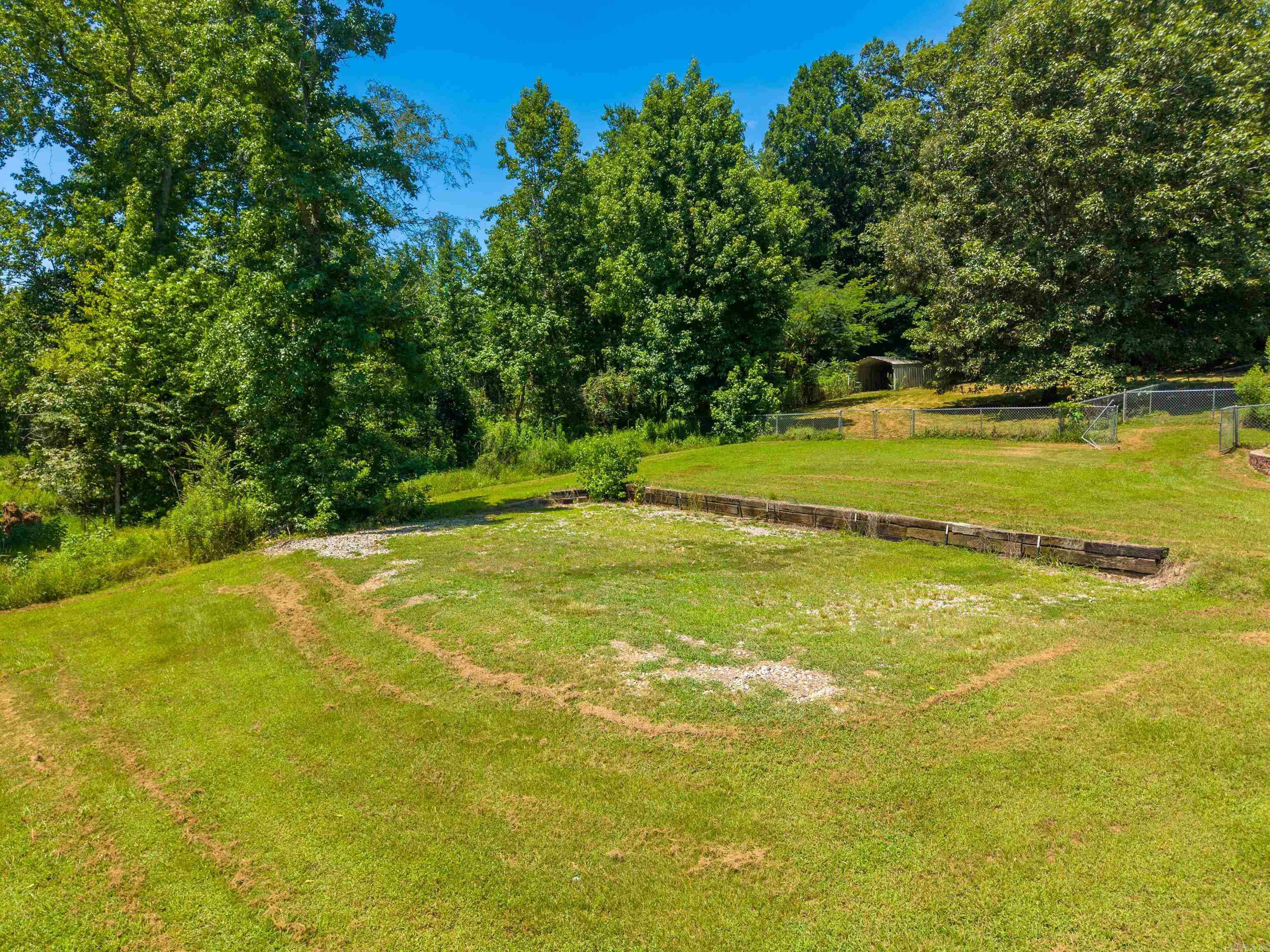 703 Beaver Lakes  Malvern, AR