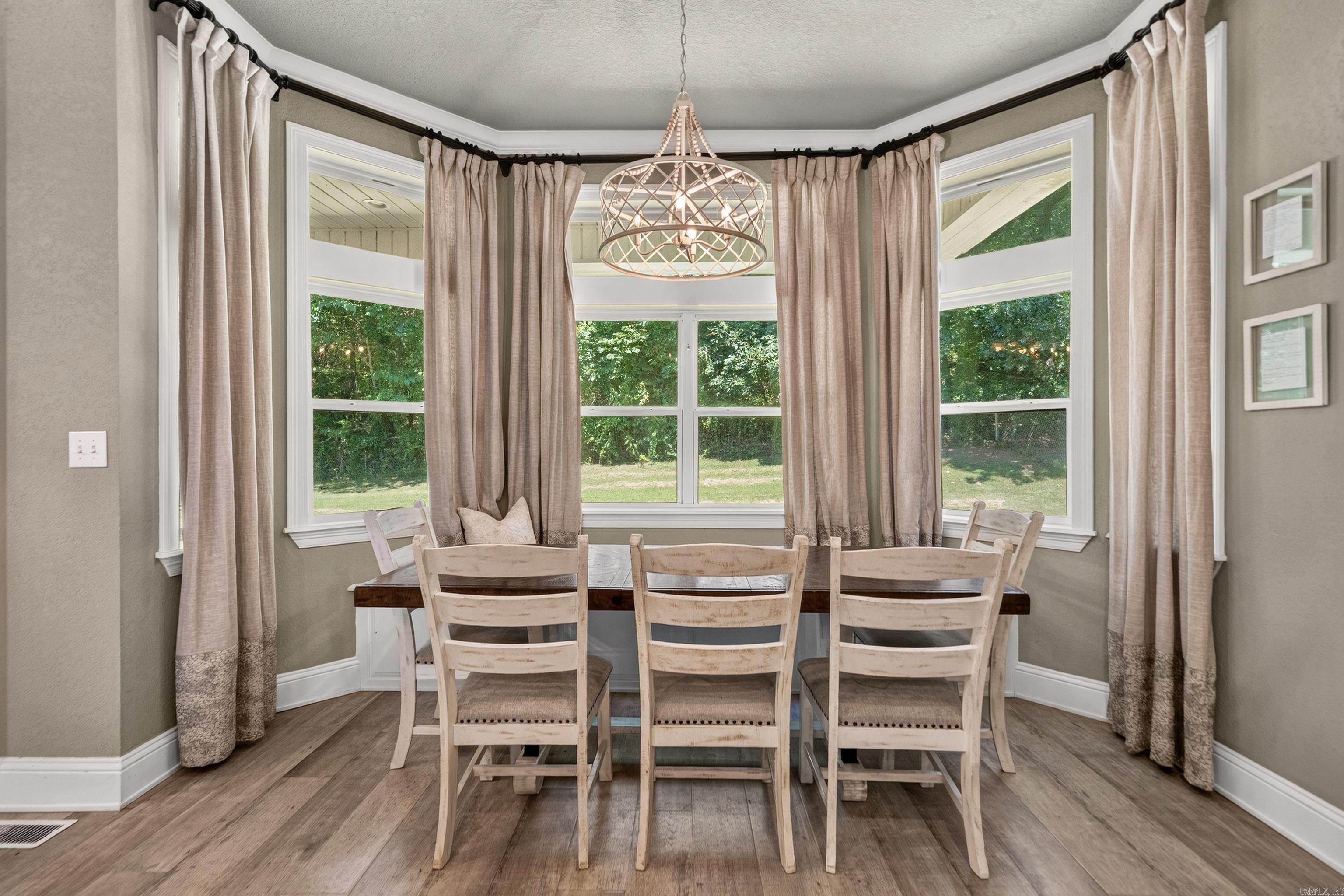 703 Beaver Lakes  Malvern, AR