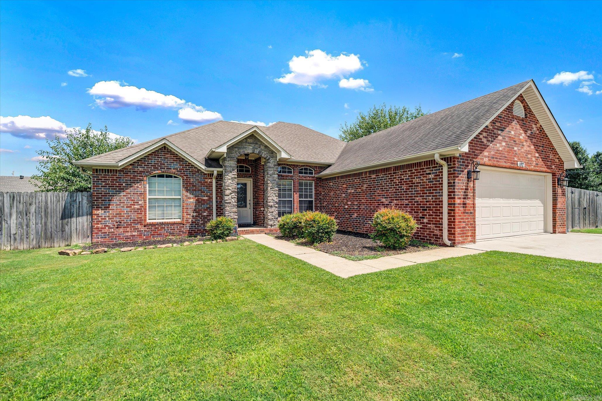 102  Lenford  Bono, AR