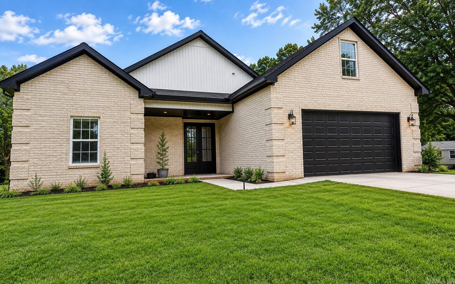 1607  Daybreak  Jonesboro, AR