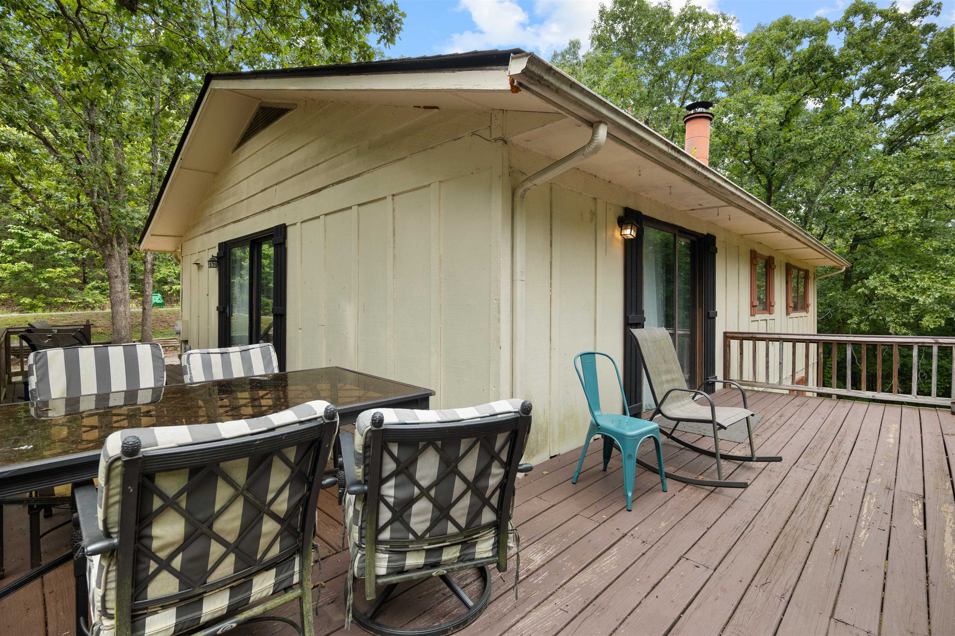 1 Boanna  Cherokee Village, AR