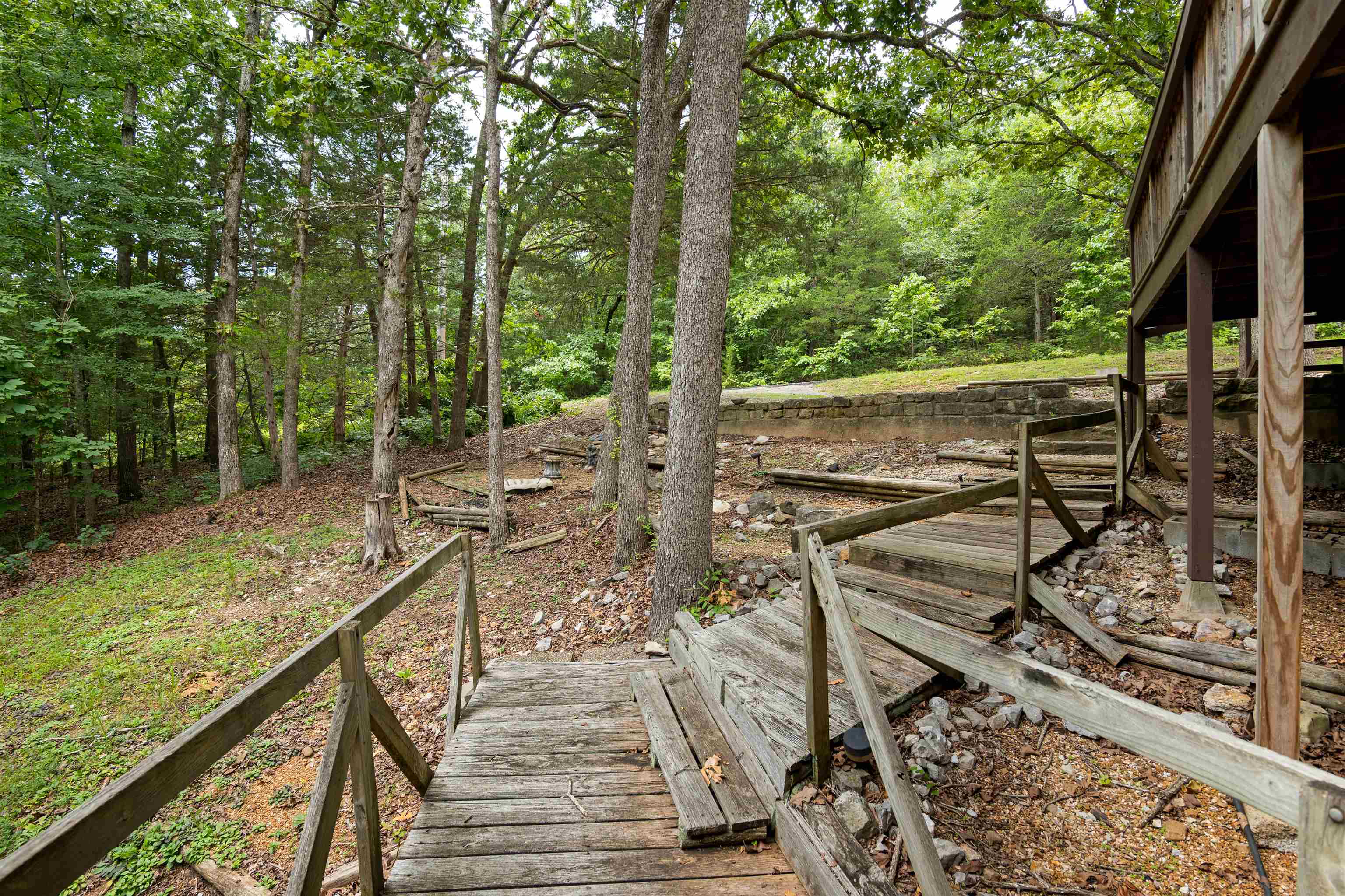 1 Boanna  Cherokee Village, AR