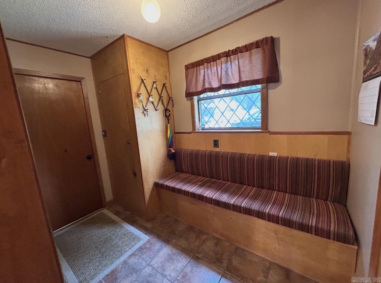 89 HERITAGE  Greers Ferry, AR