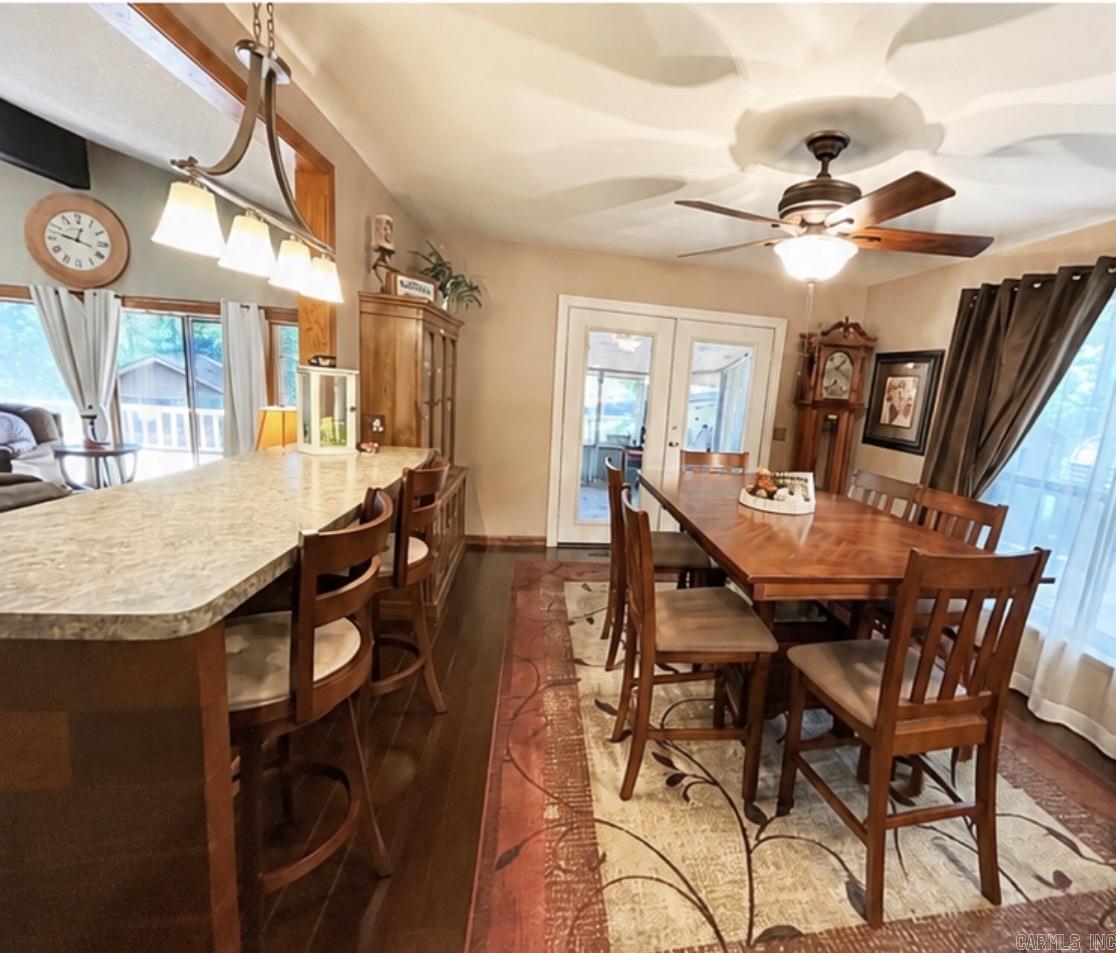 89 HERITAGE  Greers Ferry, AR