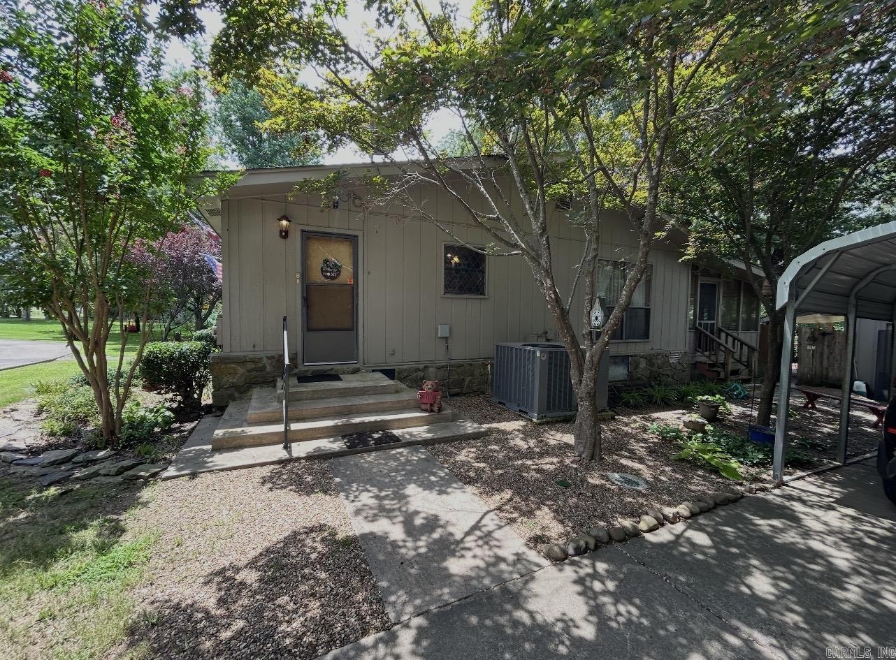 89 HERITAGE  Greers Ferry, AR
