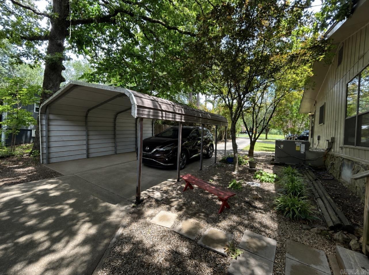 89 HERITAGE  Greers Ferry, AR
