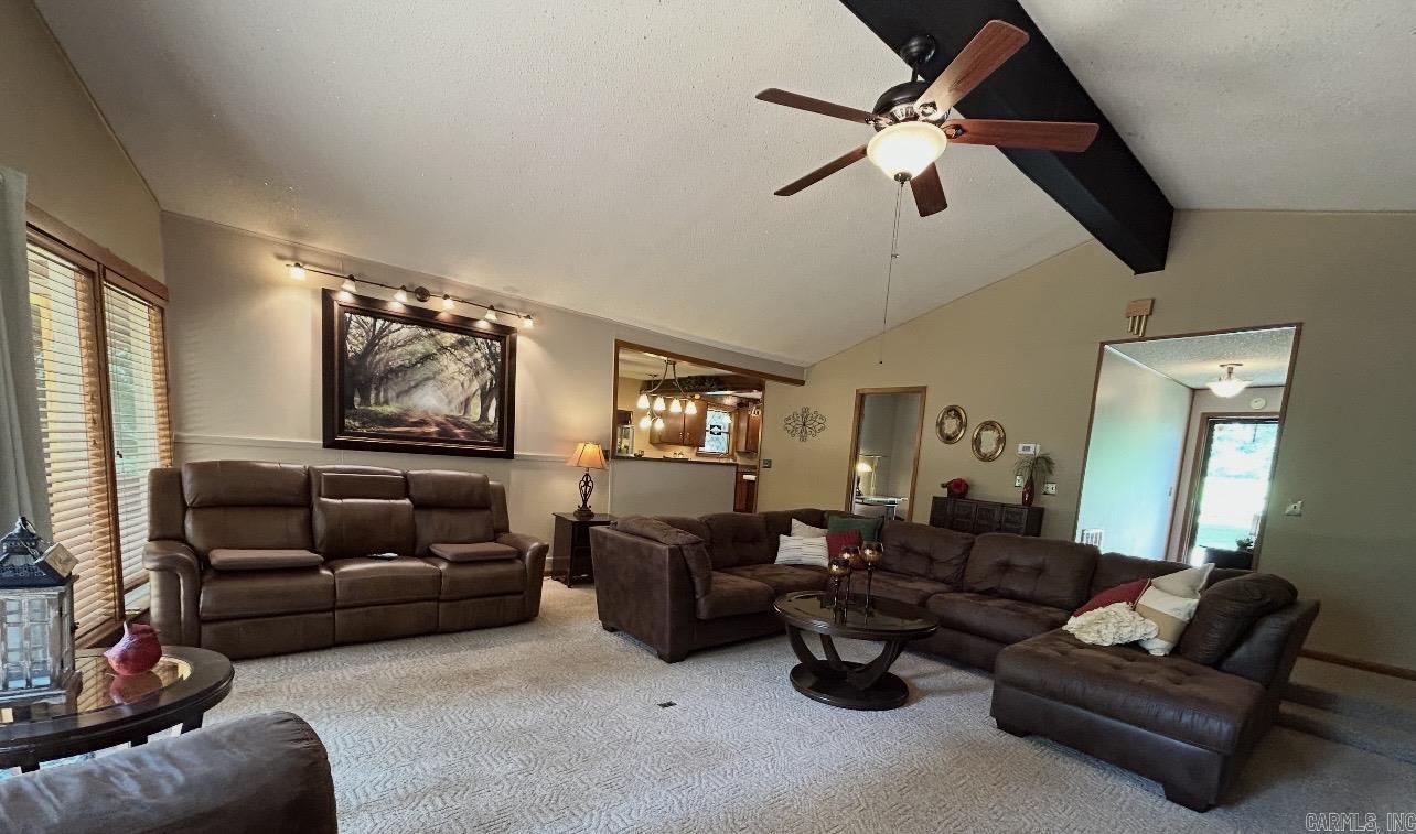 89 HERITAGE  Greers Ferry, AR