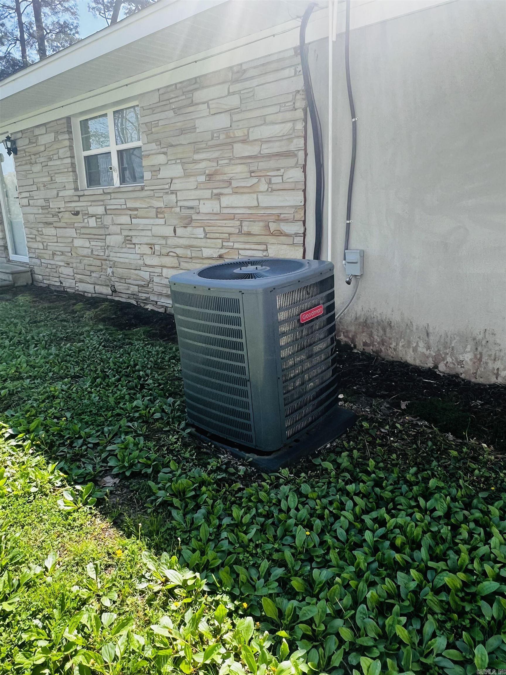 8227 SULPHUR SPRINGS  Pine Bluff, AR