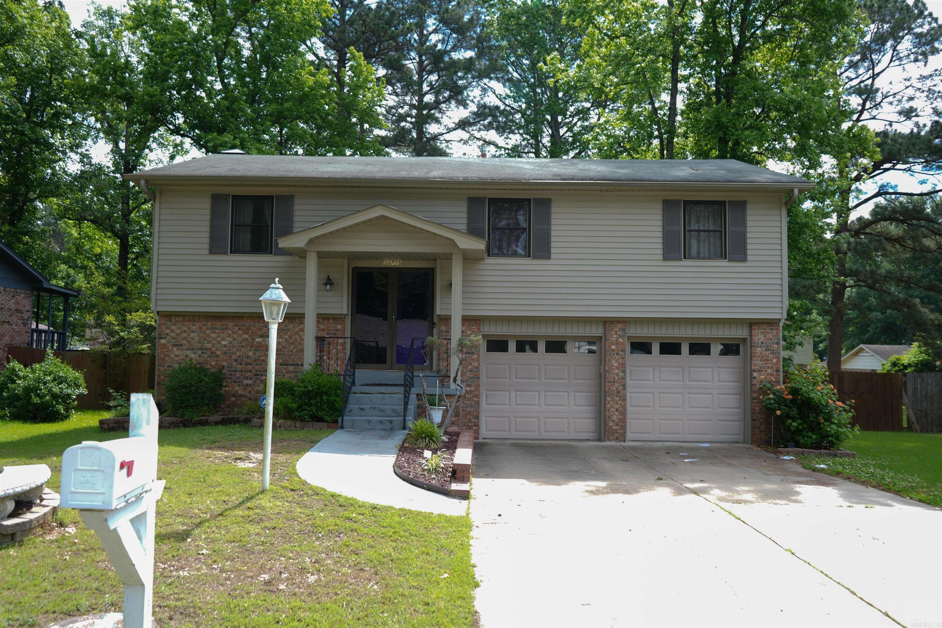 10715  Excalibur  Little Rock, AR