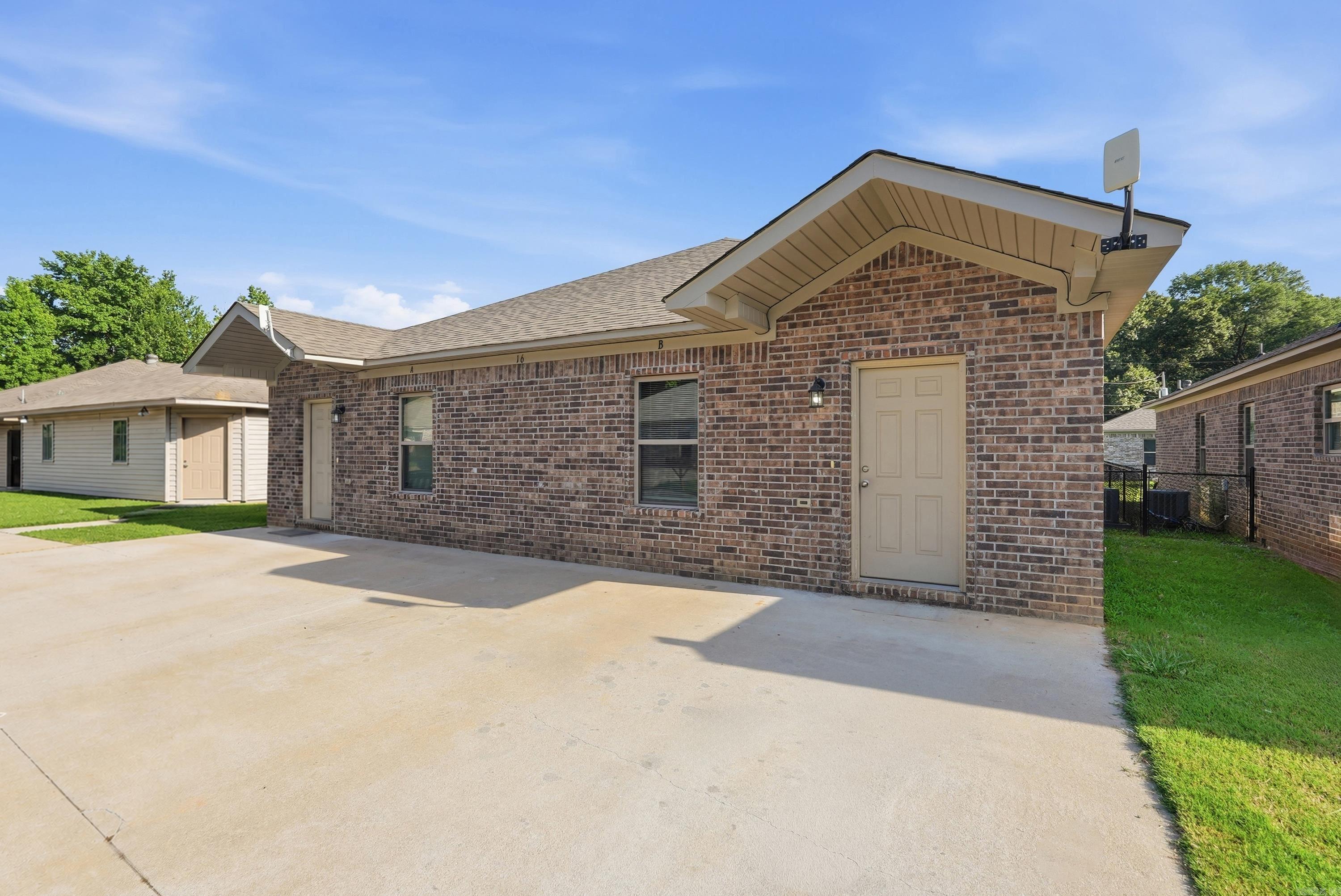 16, 18, 20 Mary Rose  Greenbrier, AR