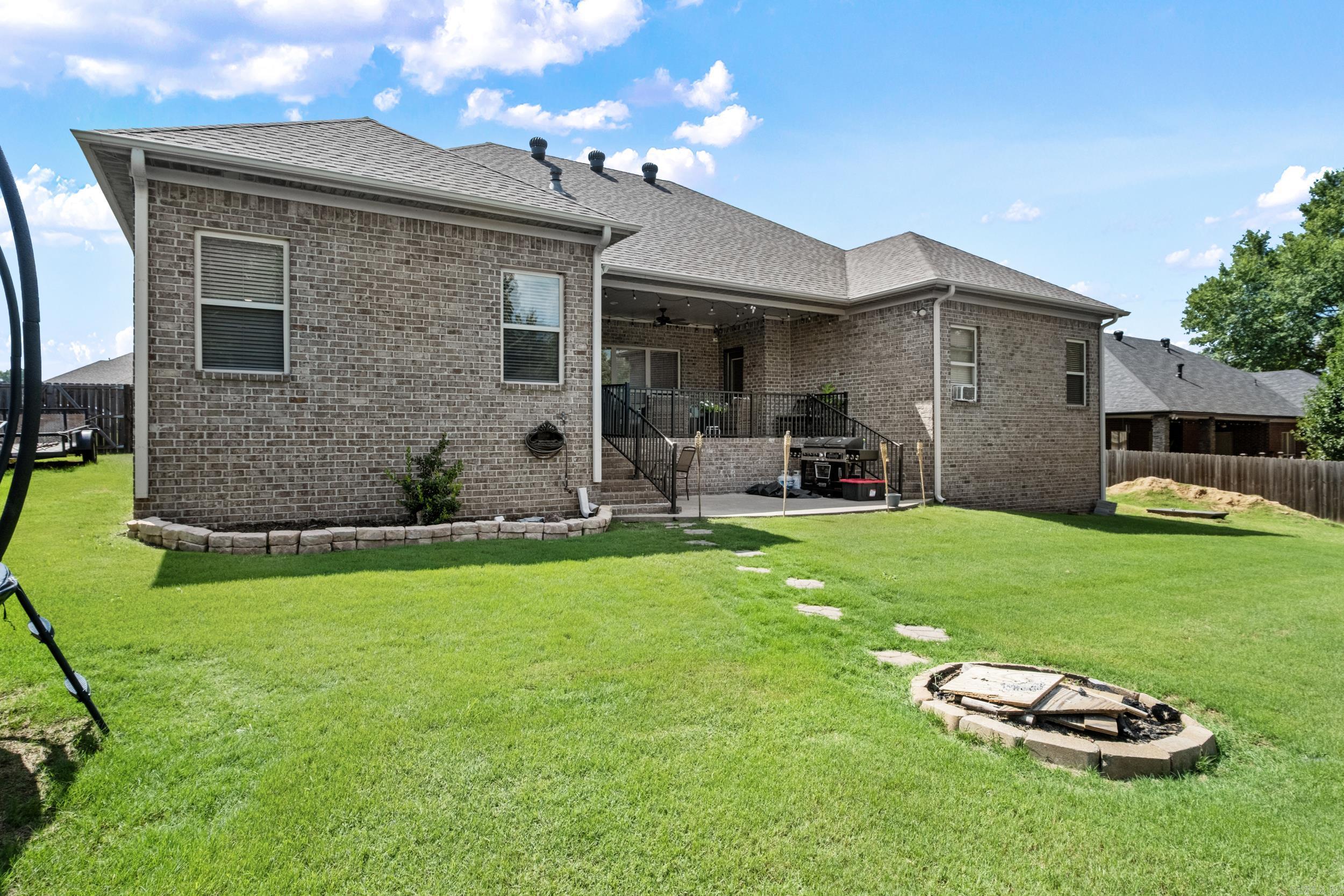 19 Cumberland Dr.  Cabot, AR