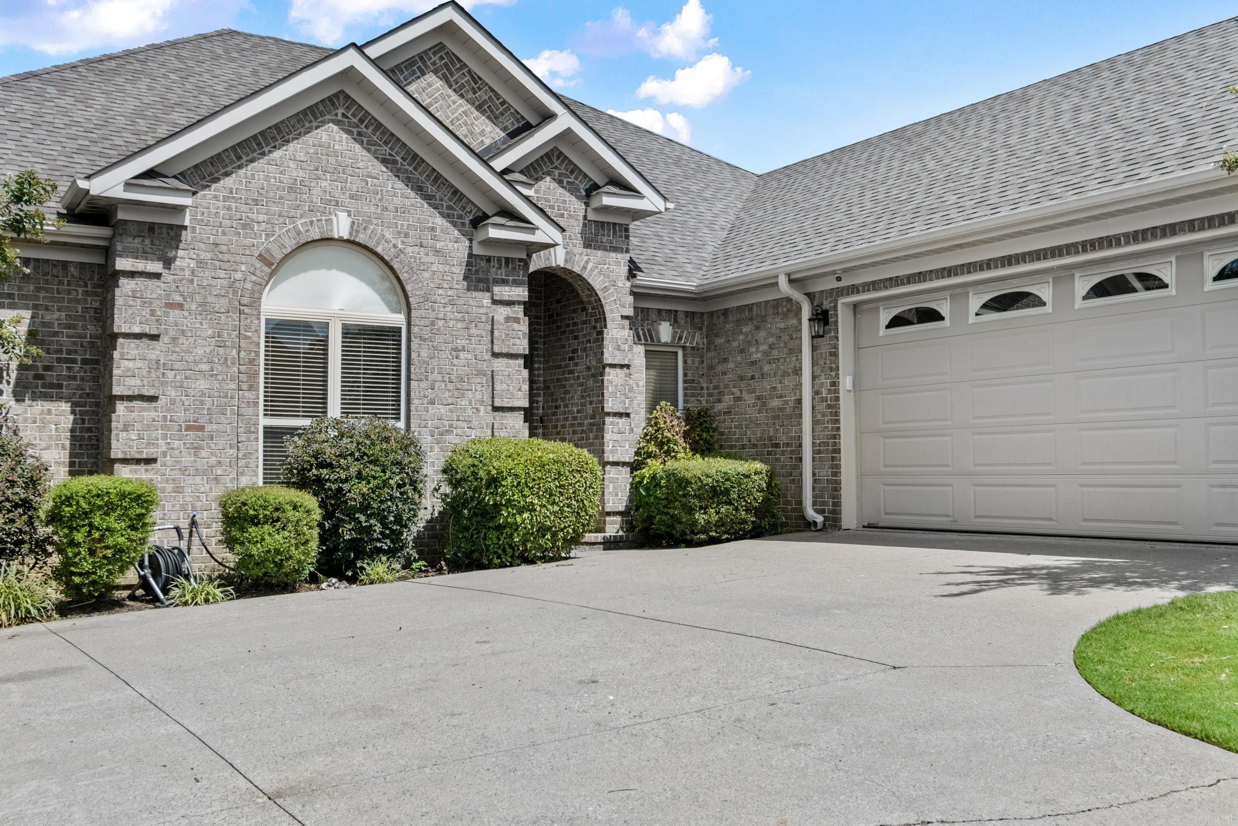 19 Cumberland Dr.  Cabot, AR