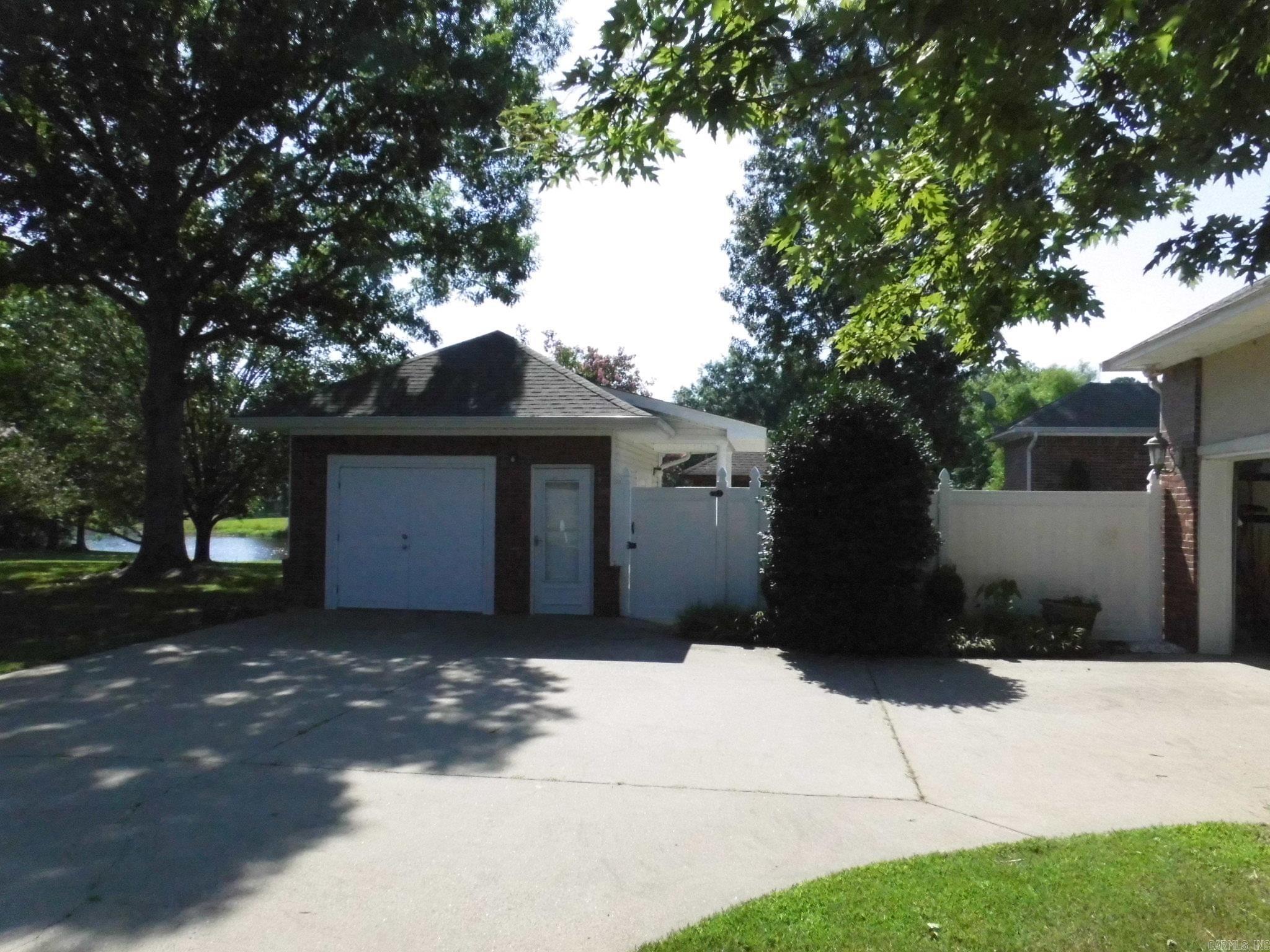 21548 Wild Cherry  Hensley, AR
