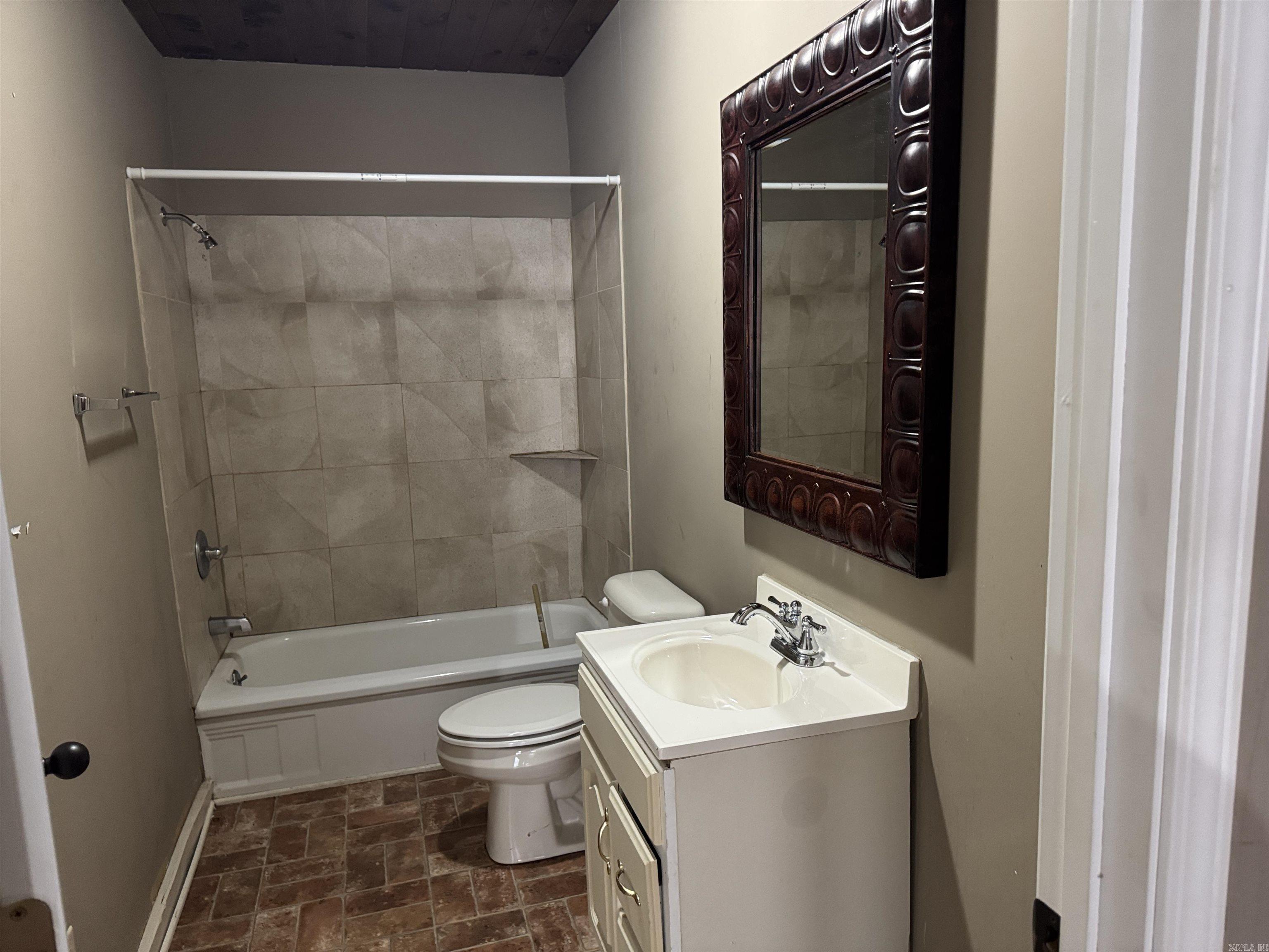 306 W Main  Heber Springs, AR