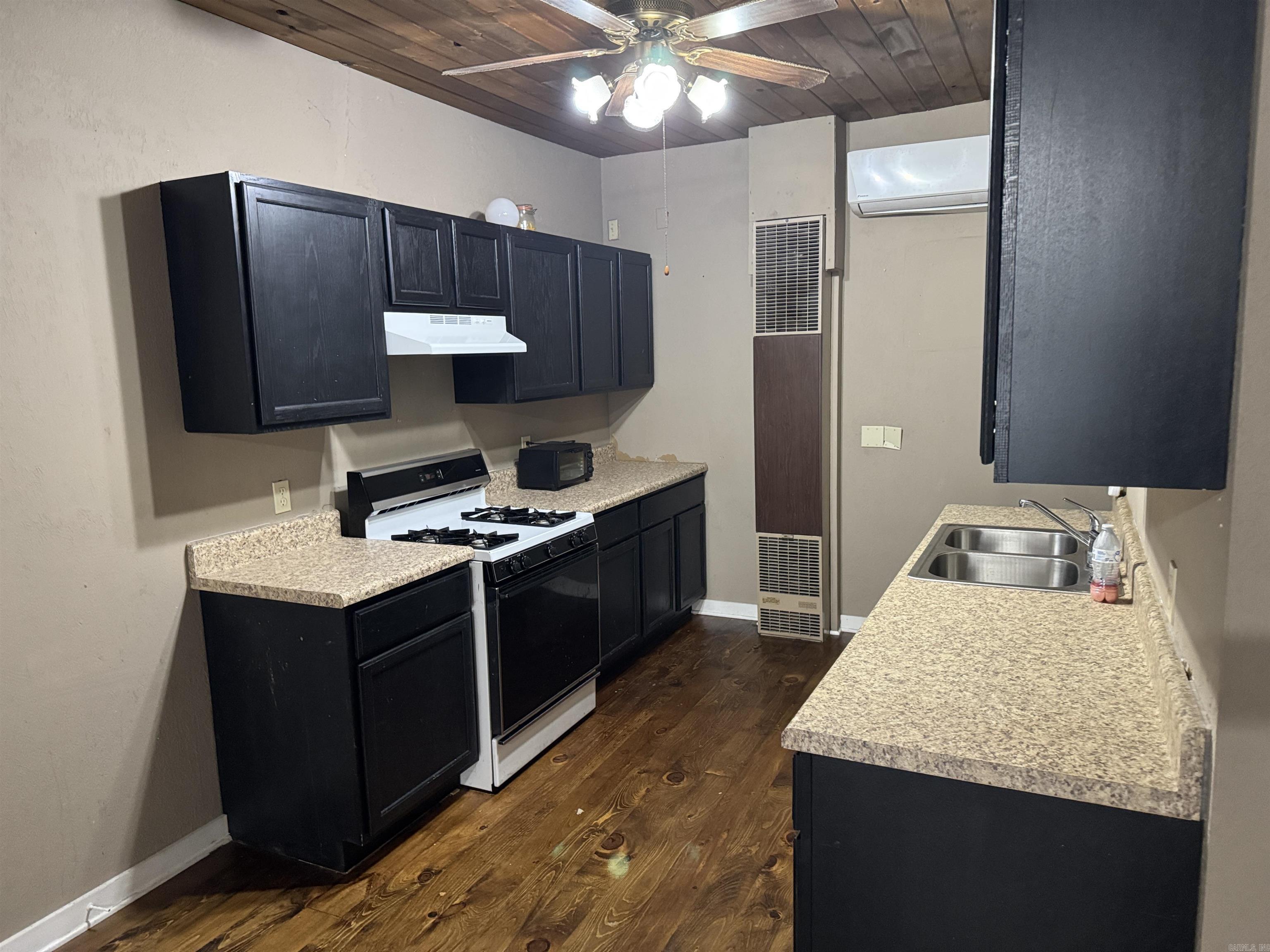 306 W Main  Heber Springs, AR