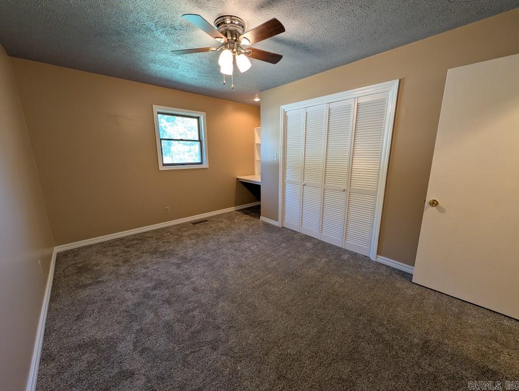 208 MC 6087  Yellville, AR