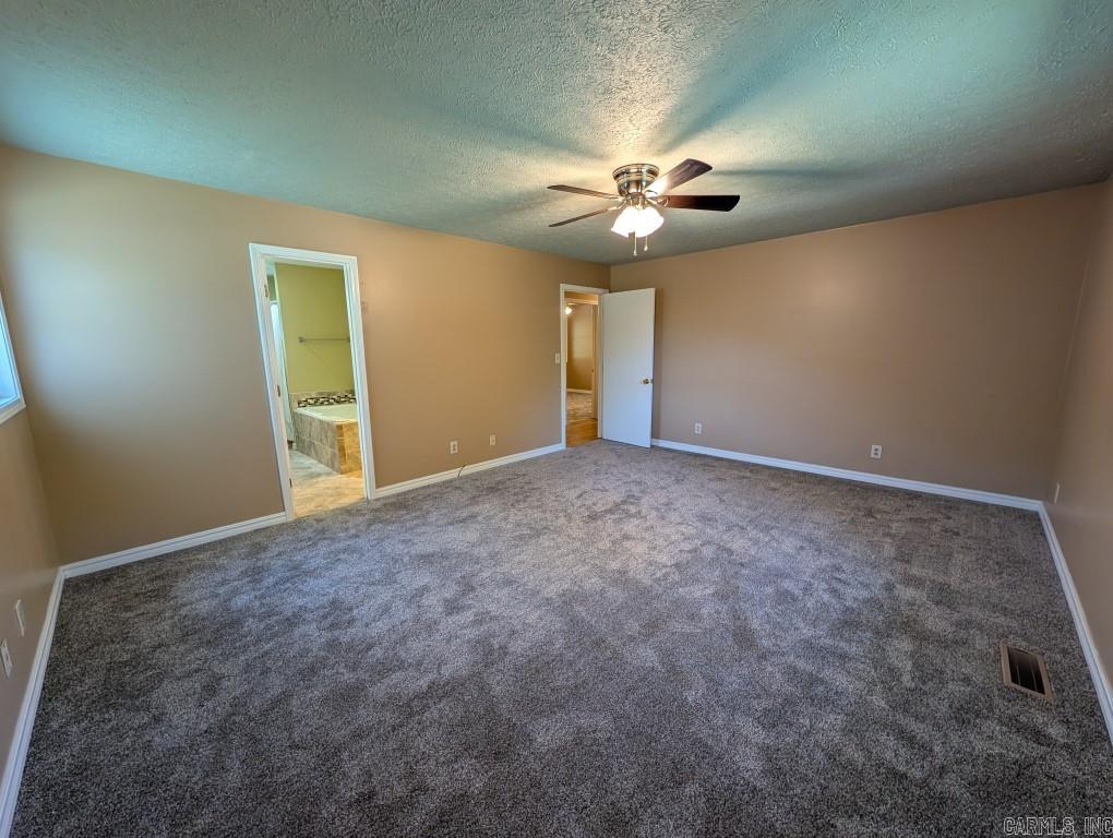 208 MC 6087  Yellville, AR