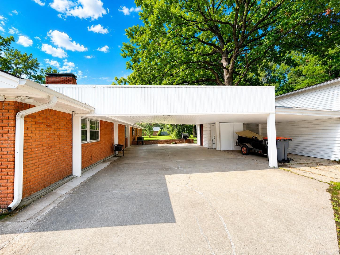 5500 Lakeshore  Pine Bluff, AR