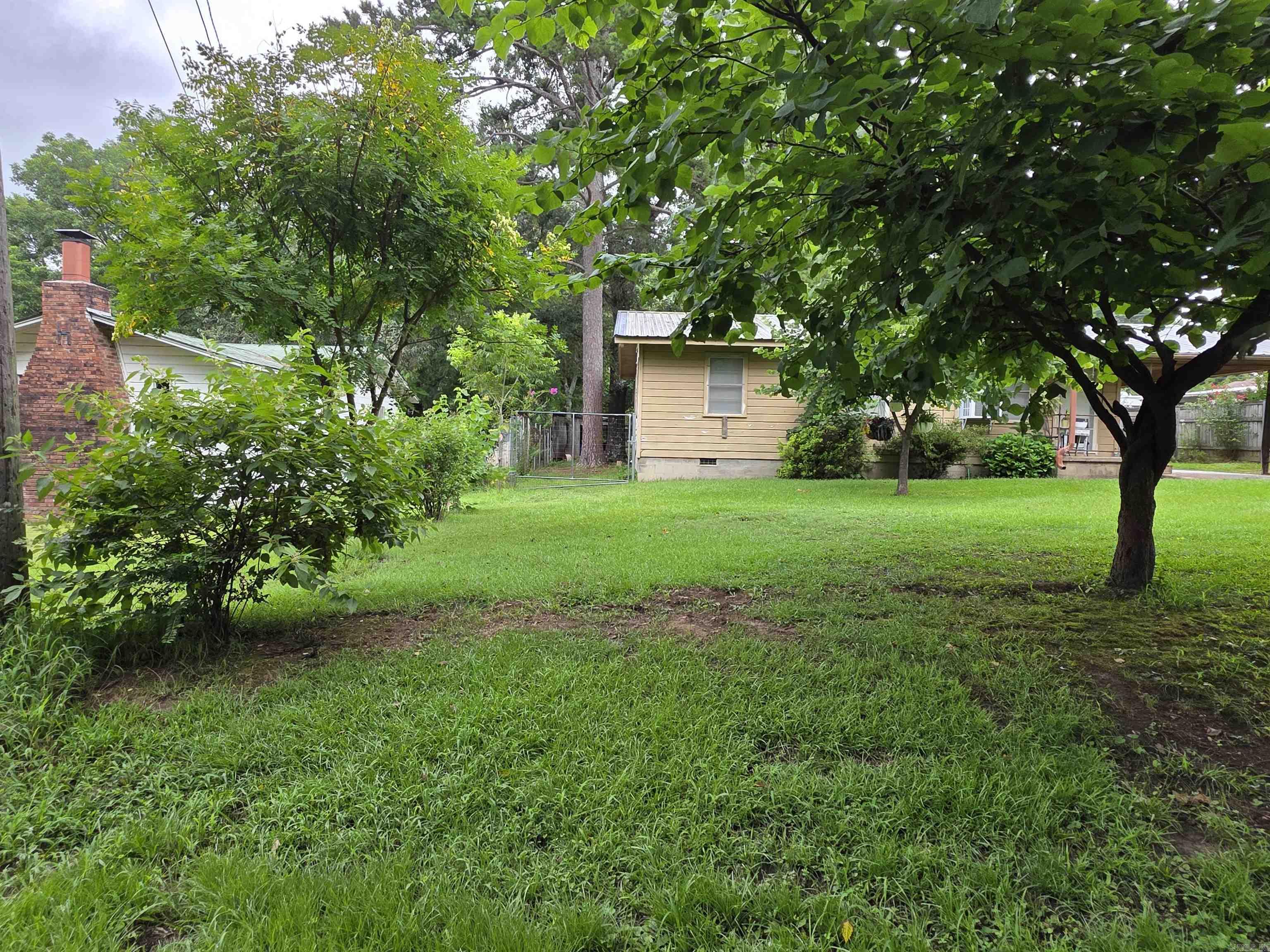 2005 Andrys Ave  Mena, AR
