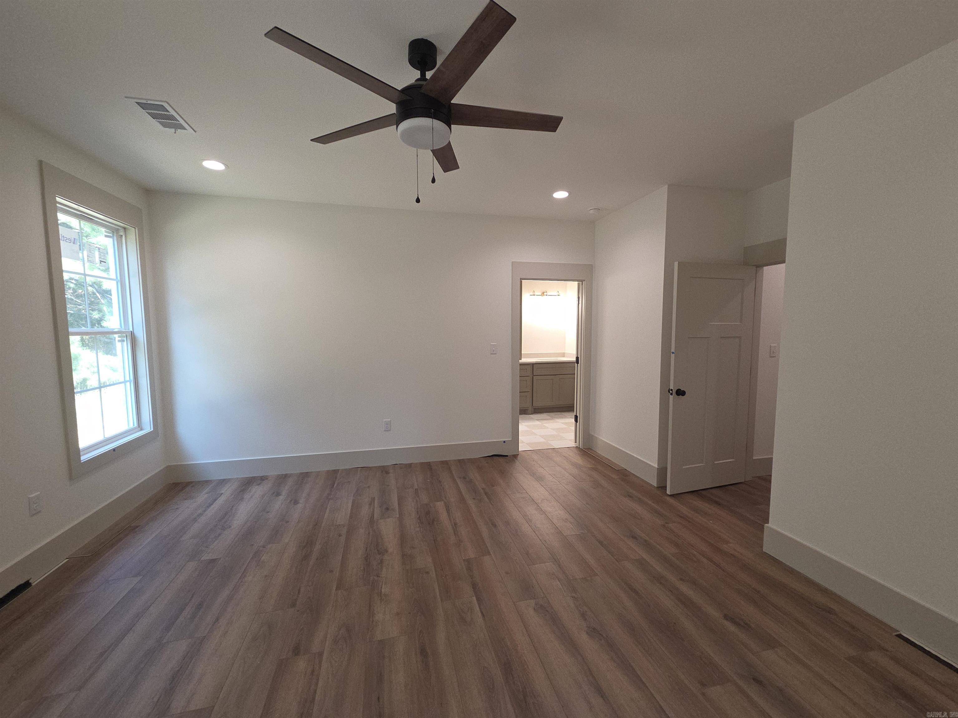 1800 Seattle Slew  Searcy, AR