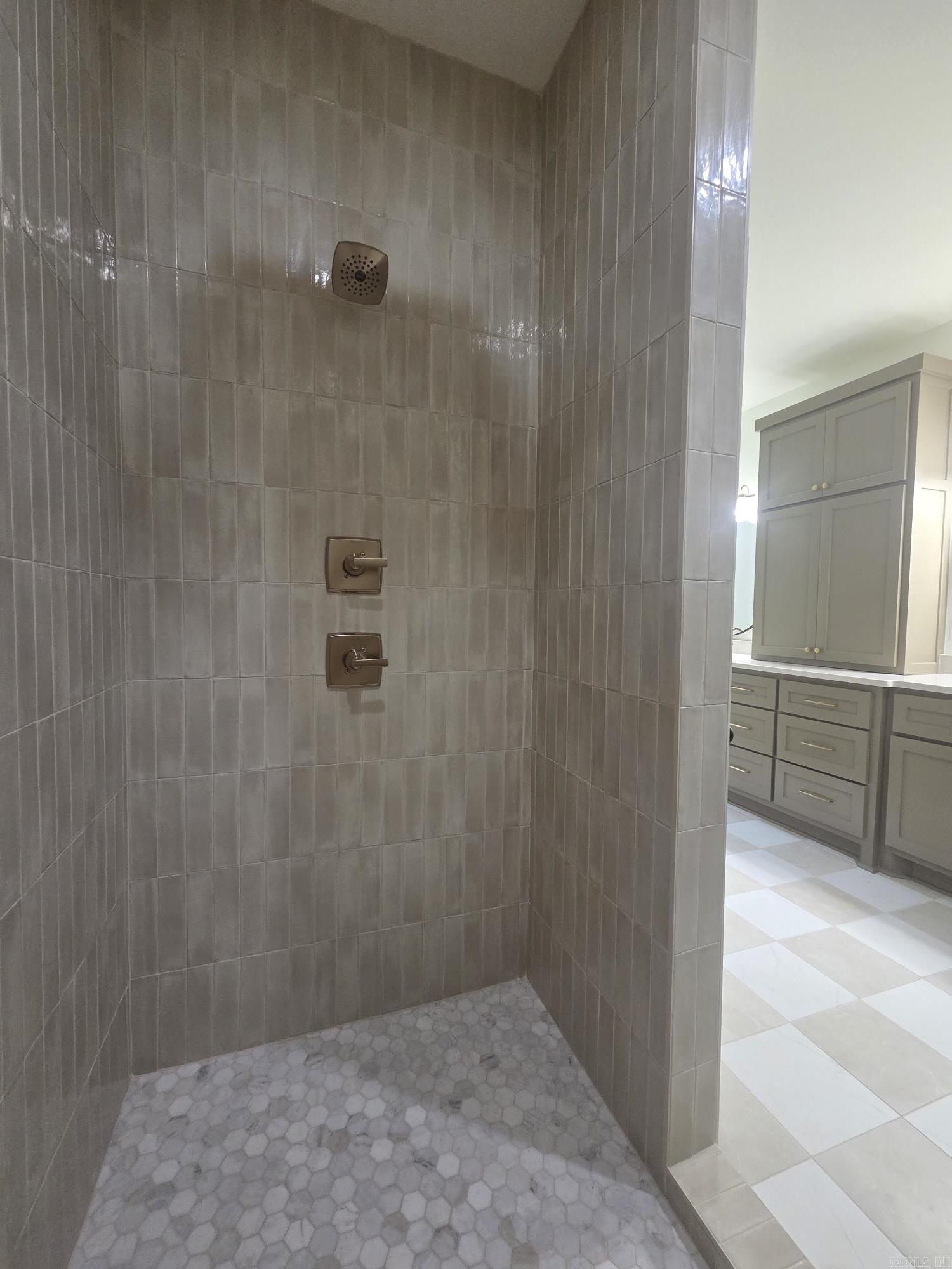 1800 Seattle Slew Searcy, AR 72143