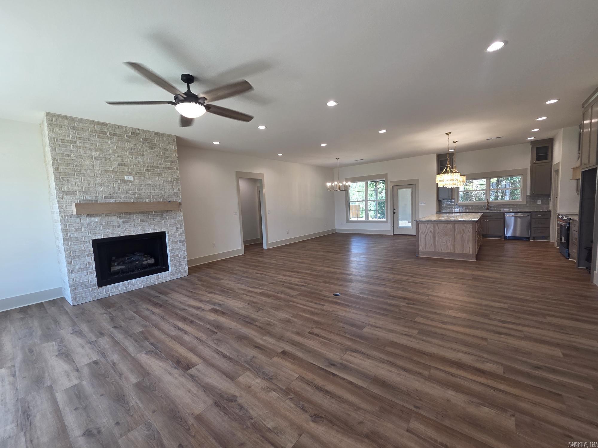 1800 Seattle Slew  Searcy, AR