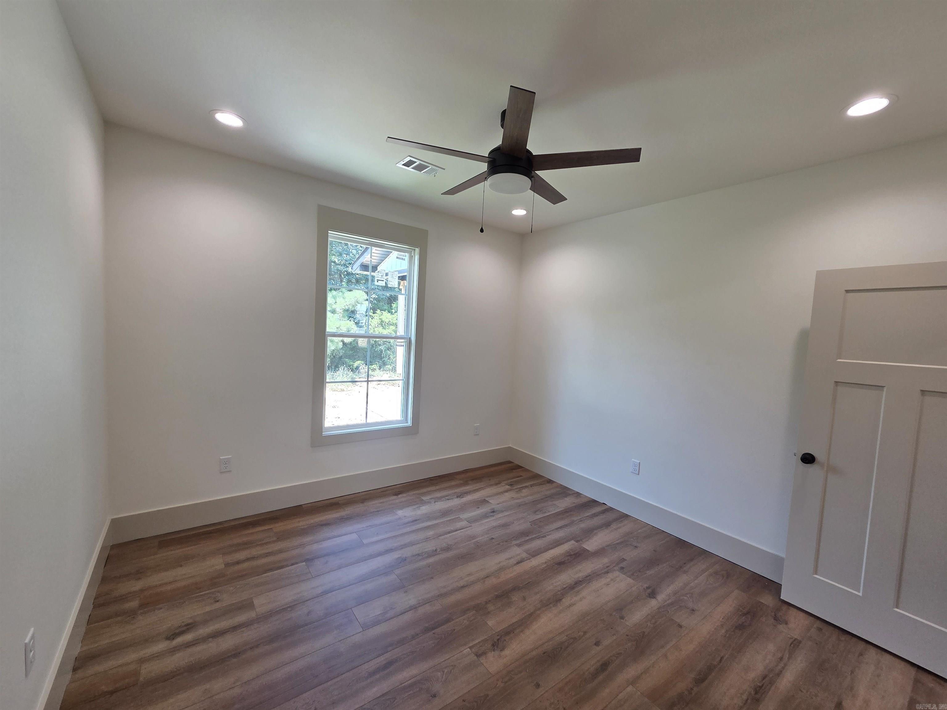 1800 Seattle Slew  Searcy, AR