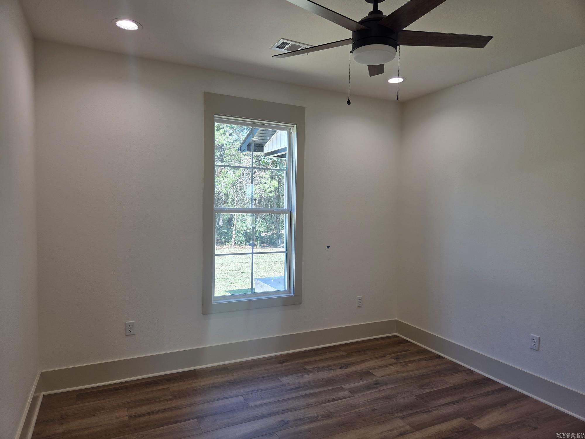 1800 Seattle Slew  Searcy, AR