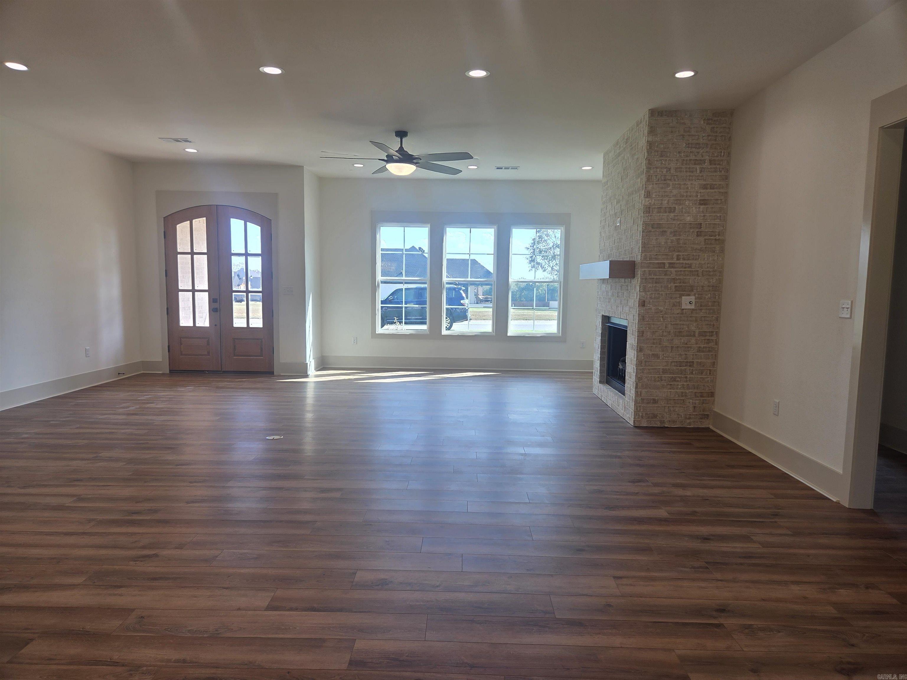 1800 Seattle Slew Searcy, AR 72143