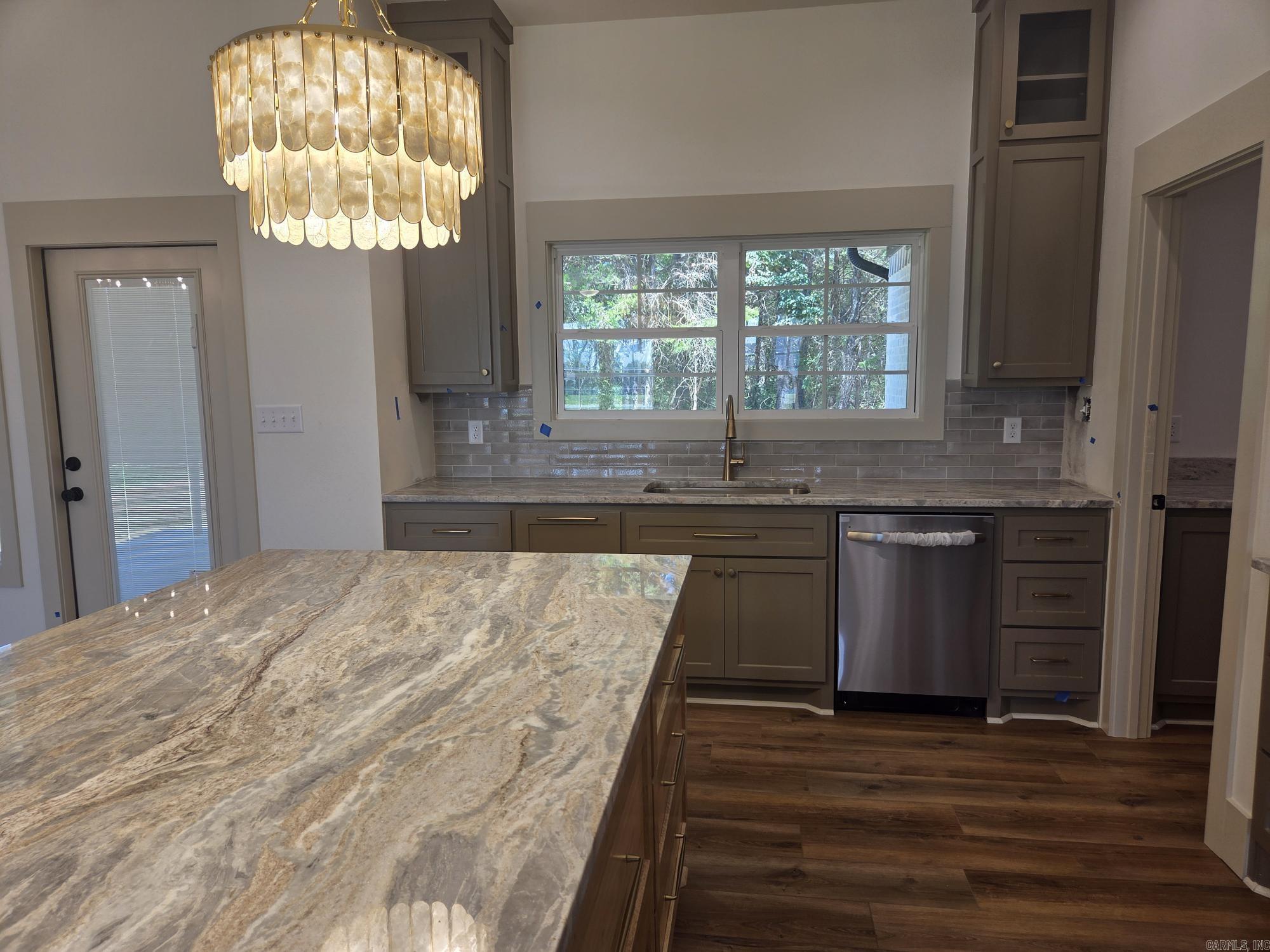 1800 Seattle Slew  Searcy, AR