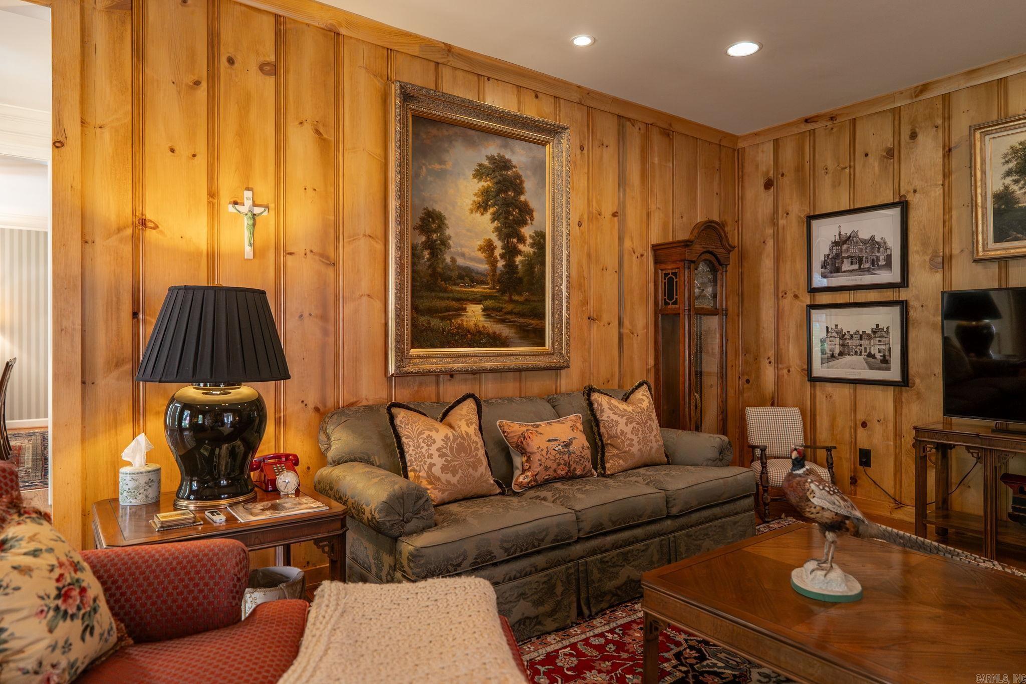 25 Avignon  Little Rock, AR