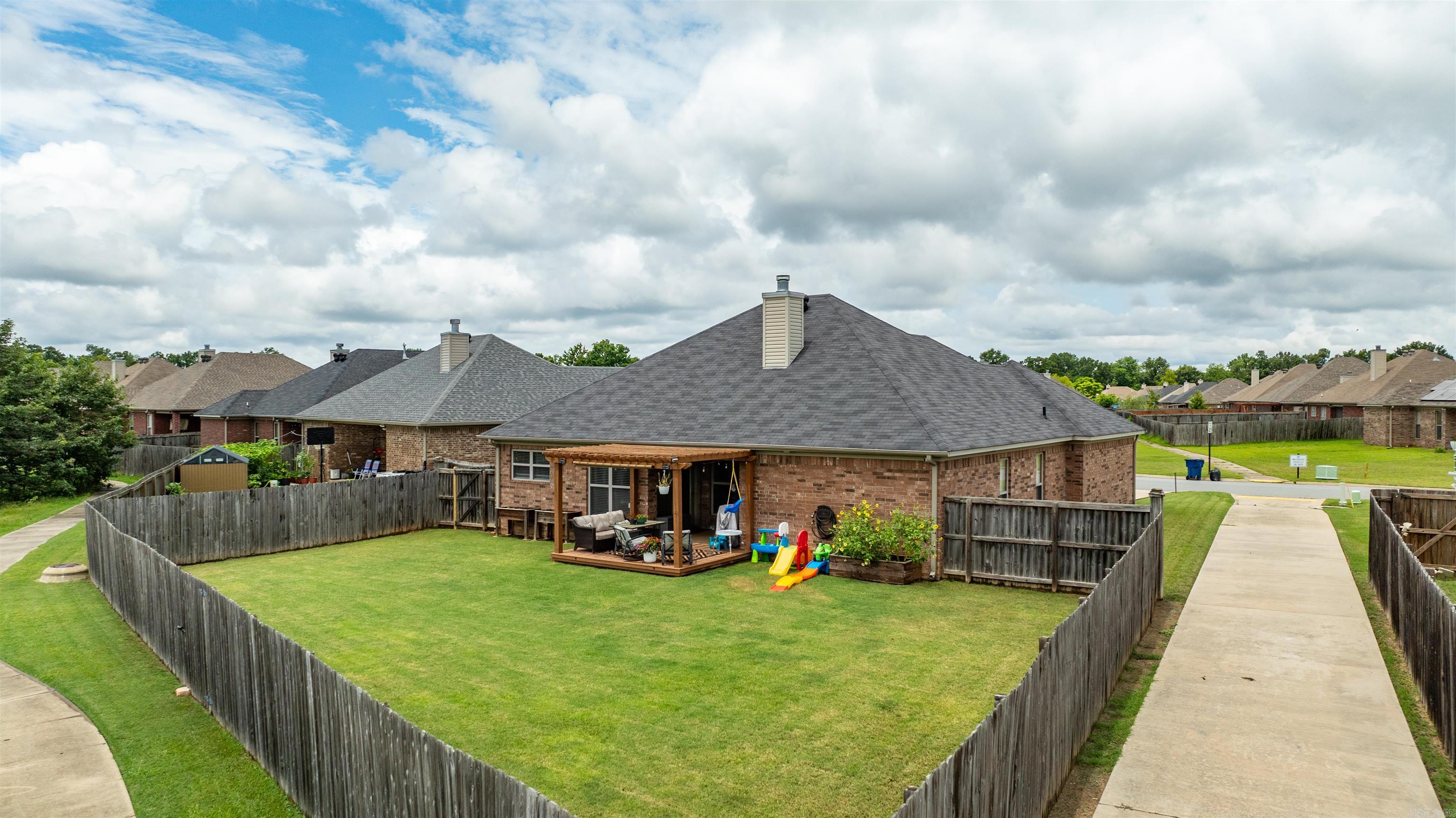 105 Chambery  Maumelle, AR