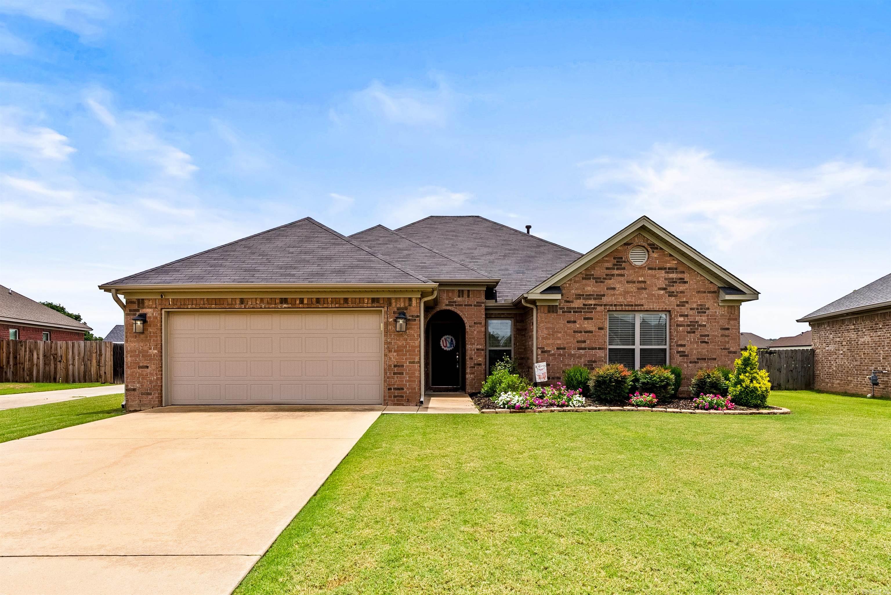 105 Chambery  Maumelle, AR
