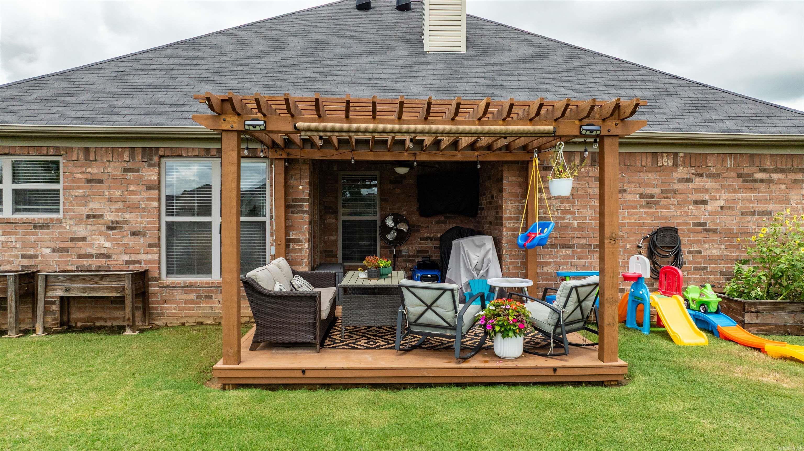 105 Chambery  Maumelle, AR