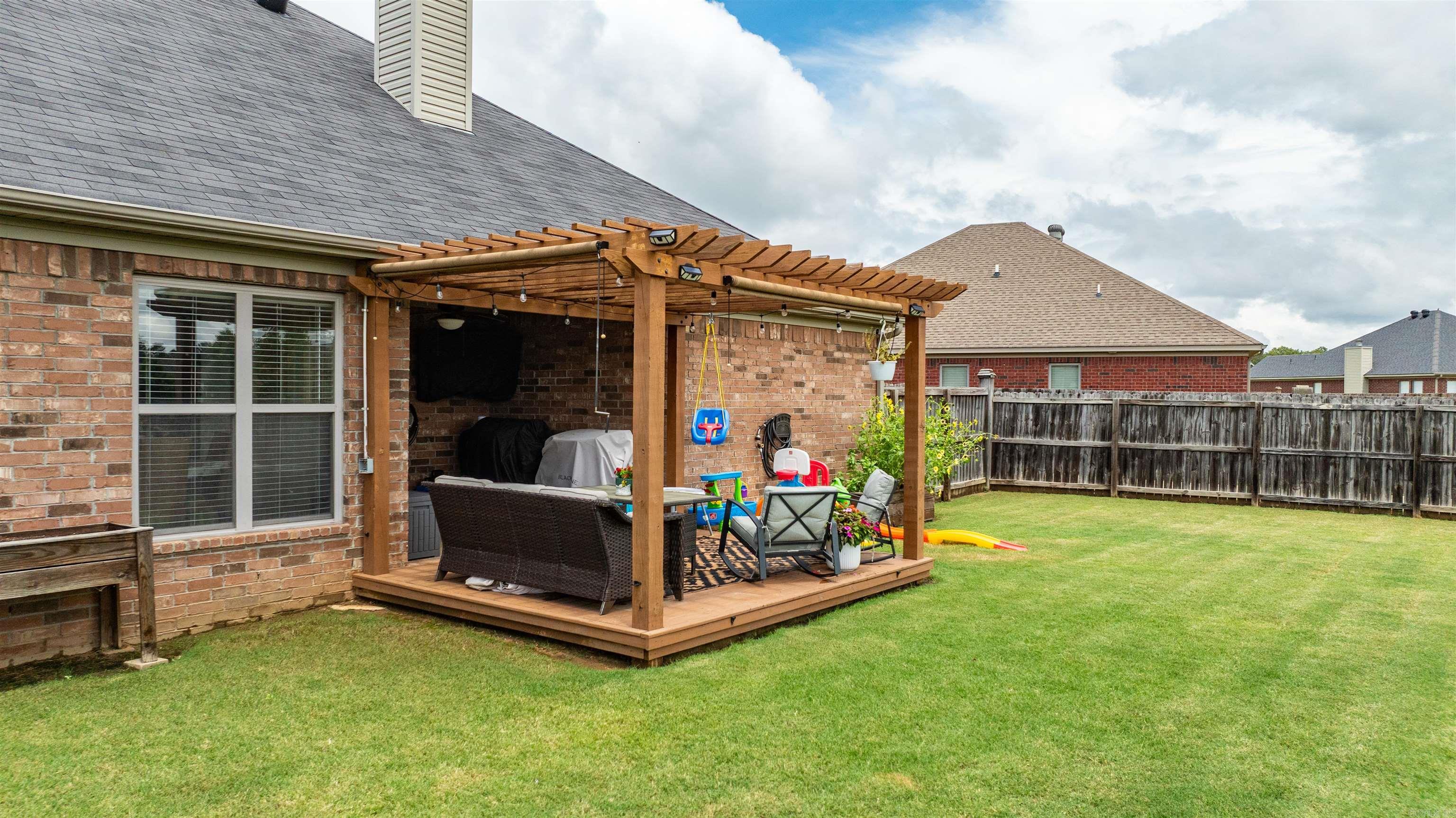 105 Chambery  Maumelle, AR