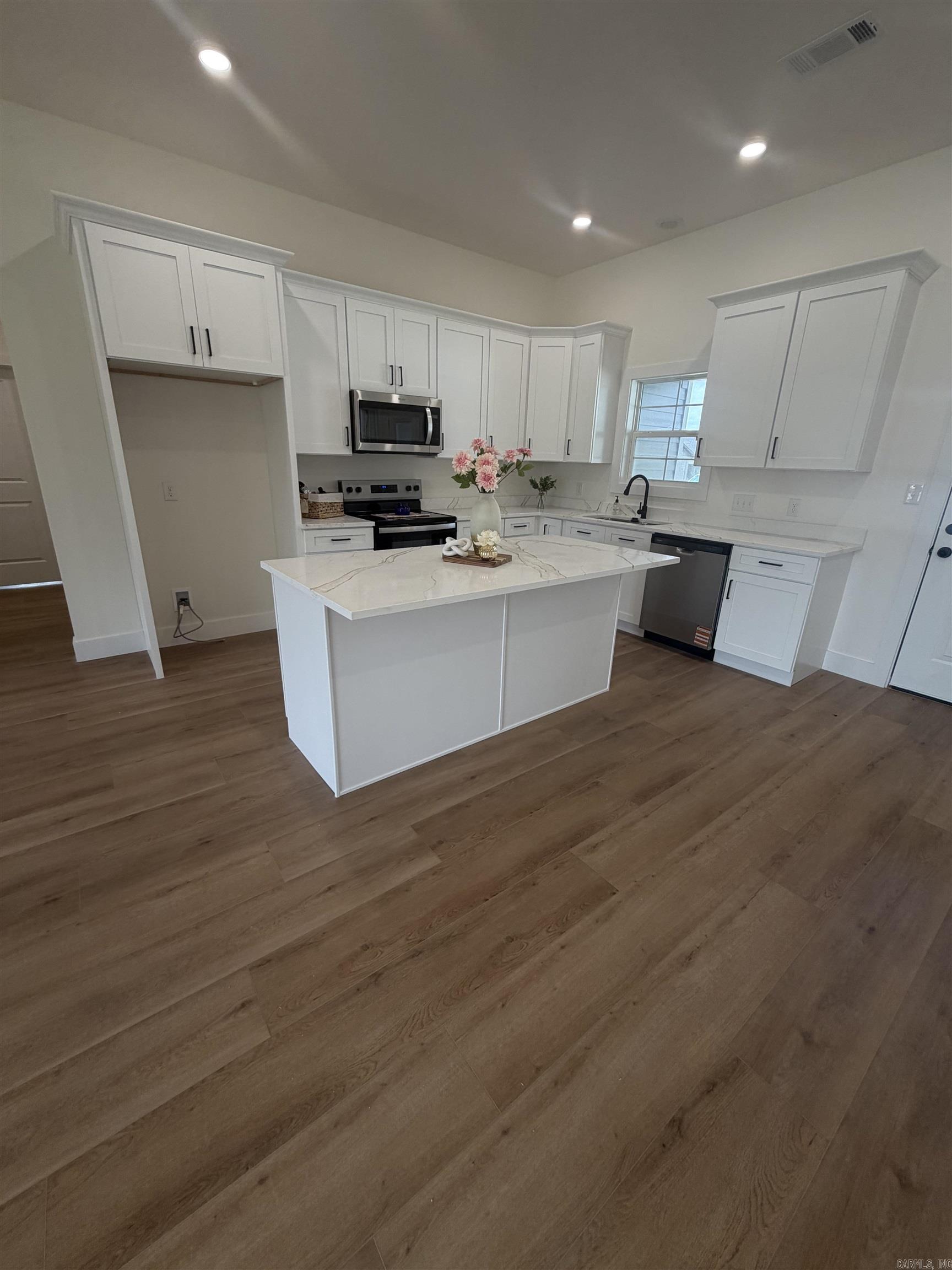 3007 Lynn Dr Paragould, AR 72450