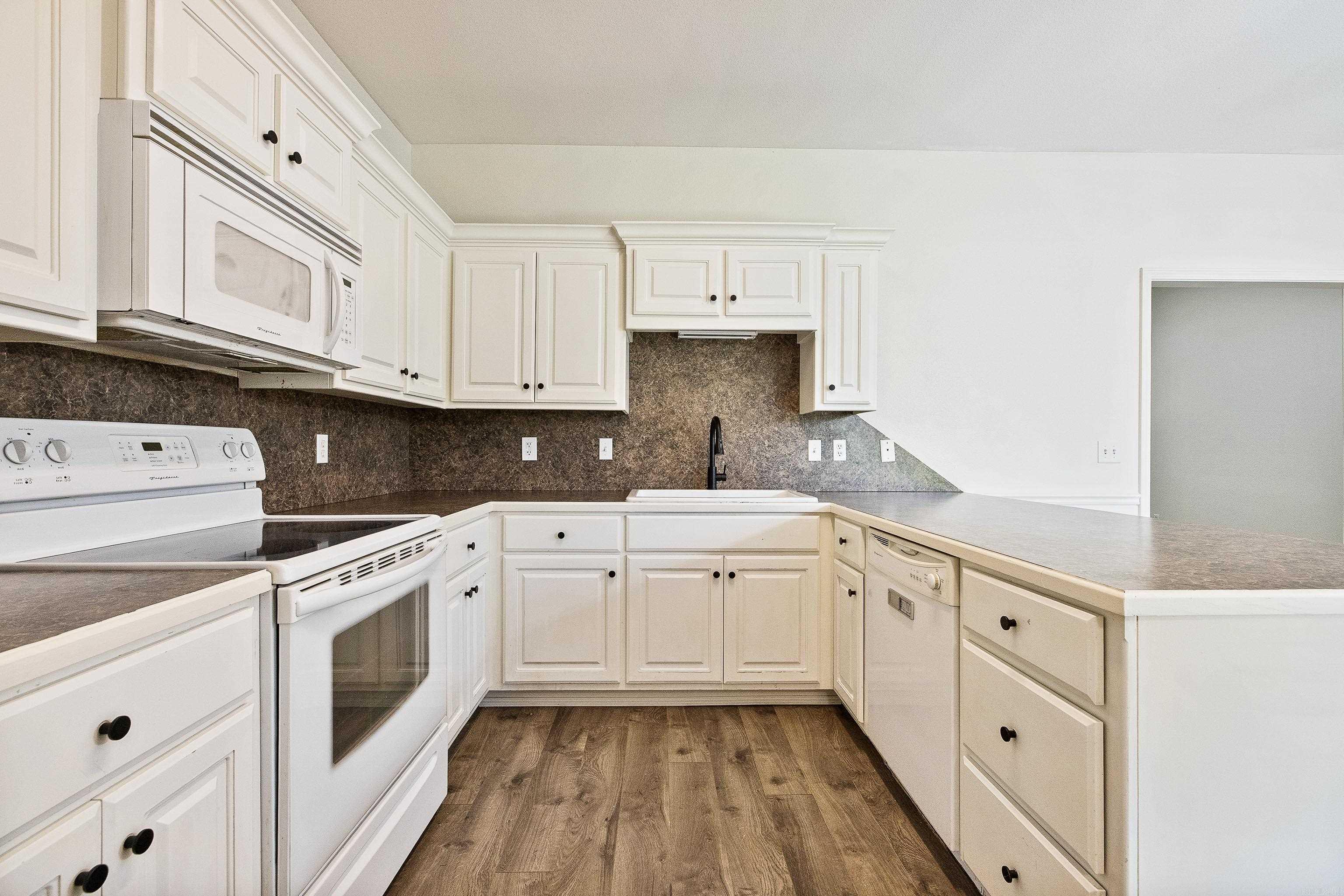 325 Madison Place  Benton, AR