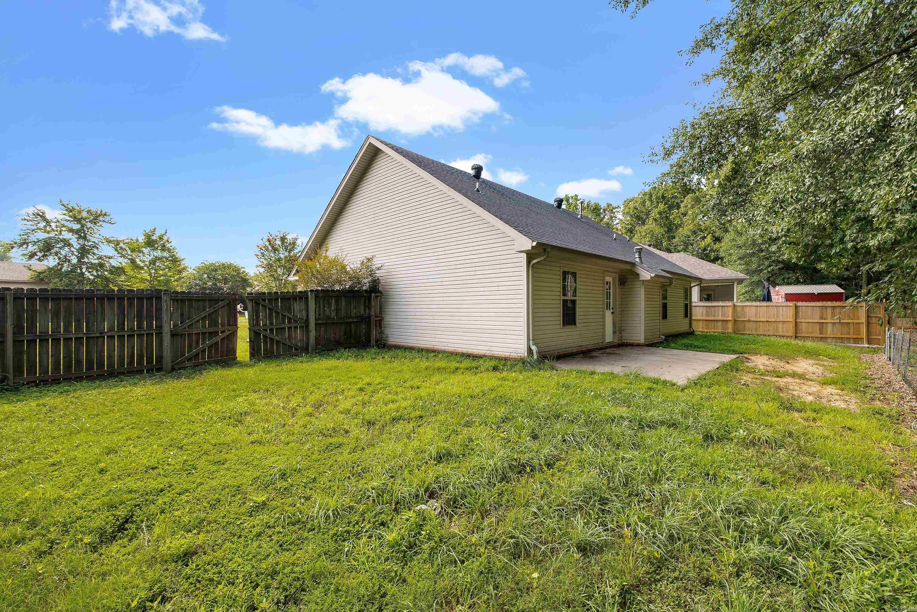 325 Madison Place  Benton, AR