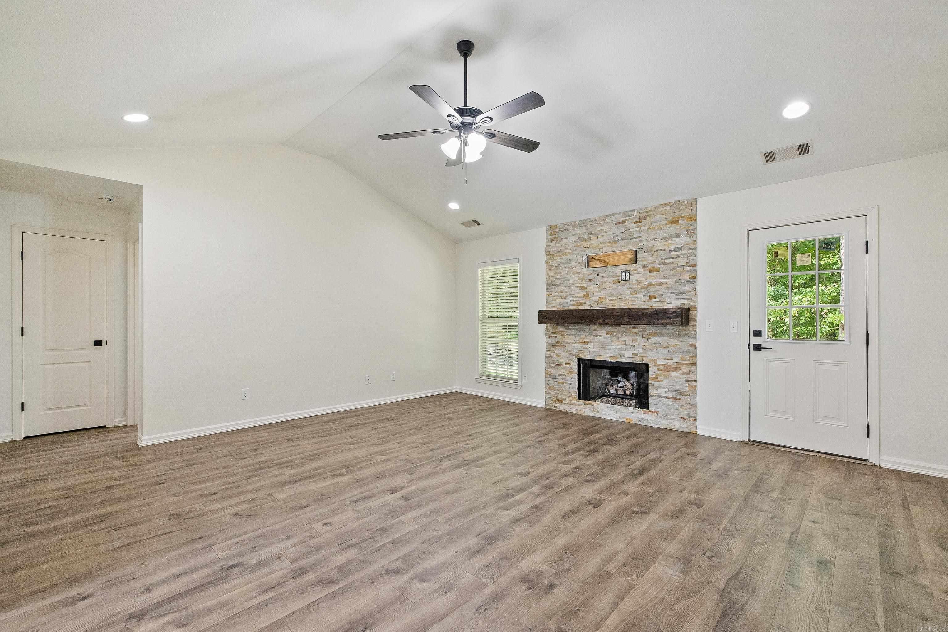 325 Madison Place  Benton, AR