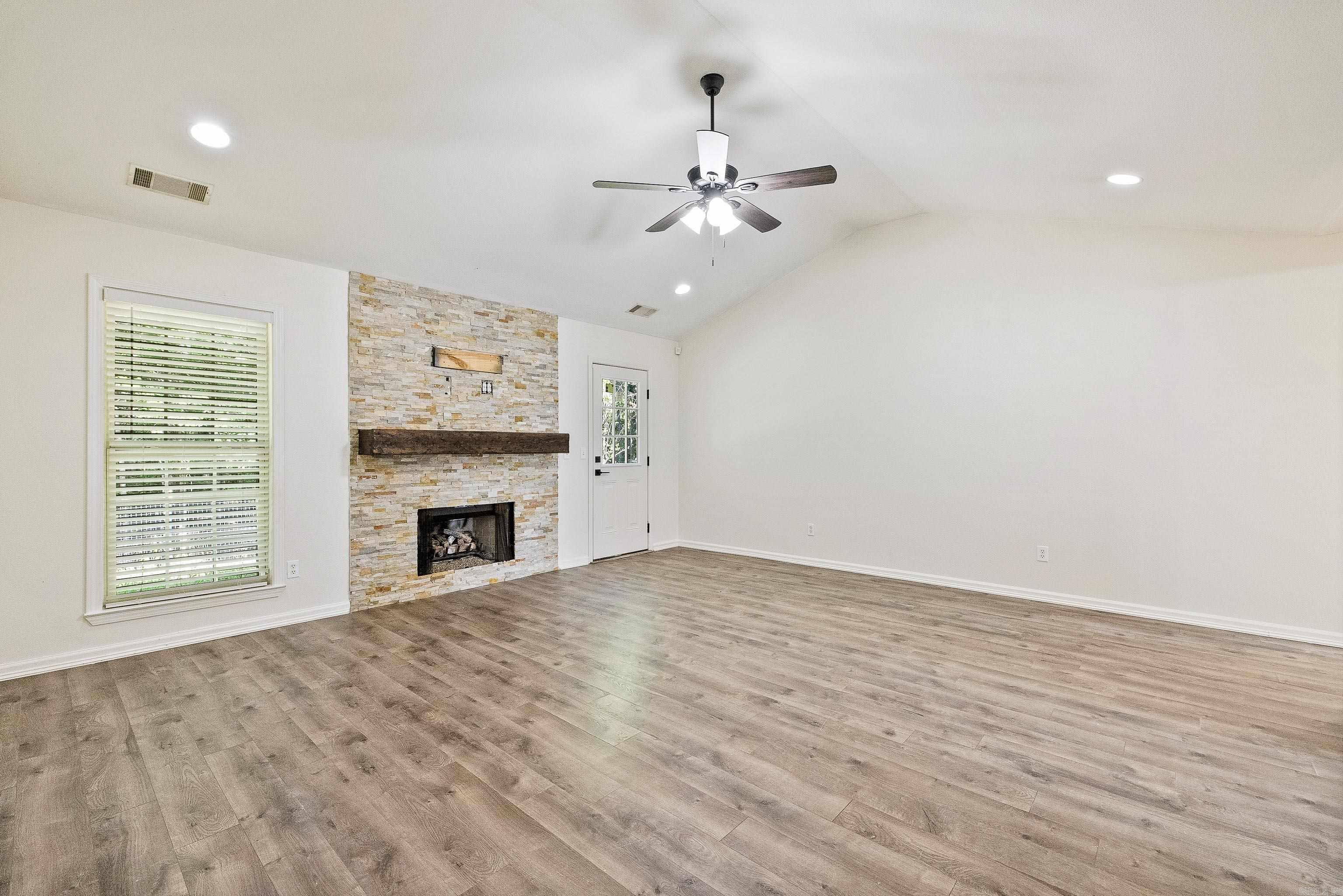 325 Madison Place  Benton, AR