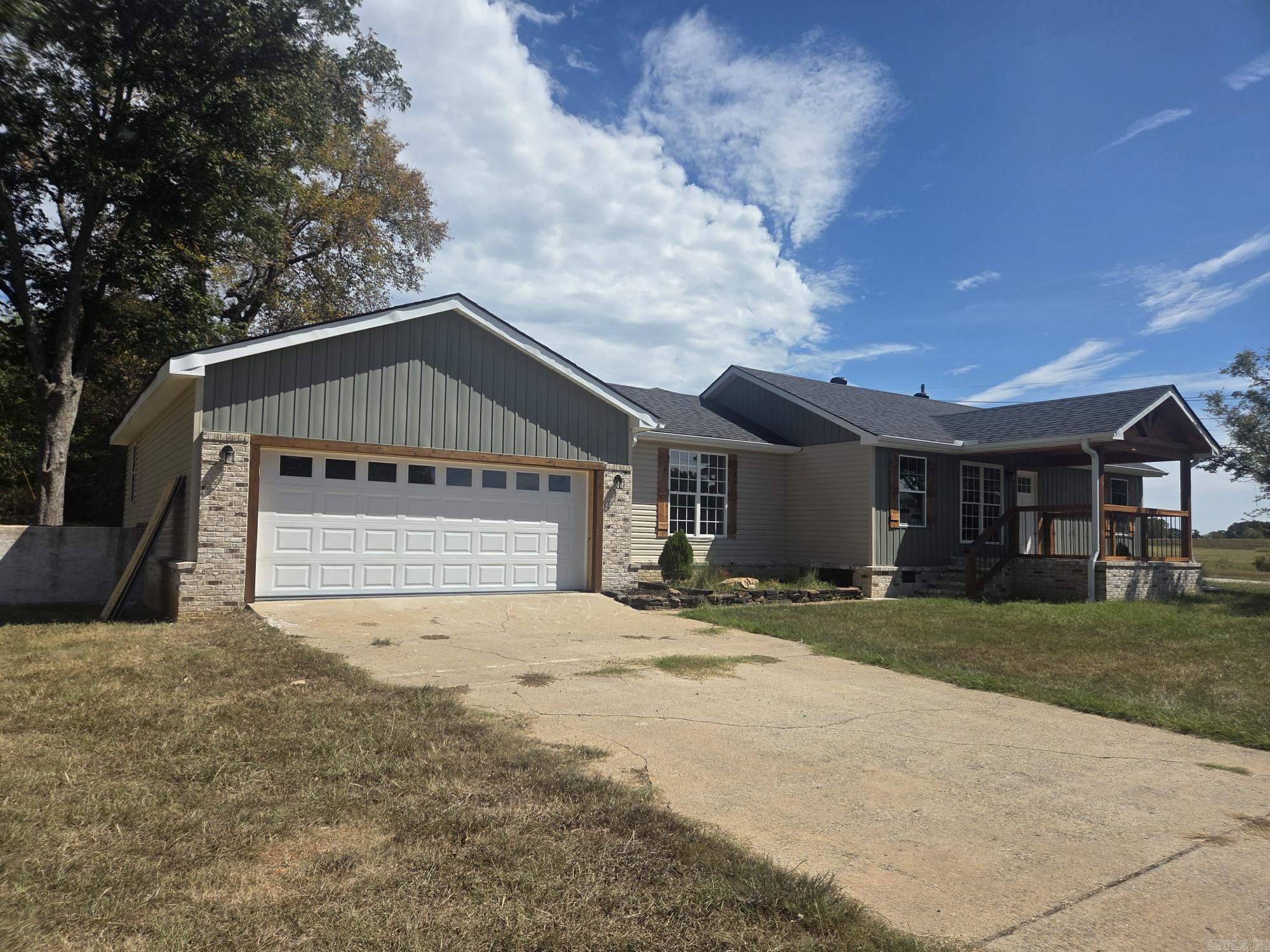 149 Meadowbrook Searcy, AR 72143