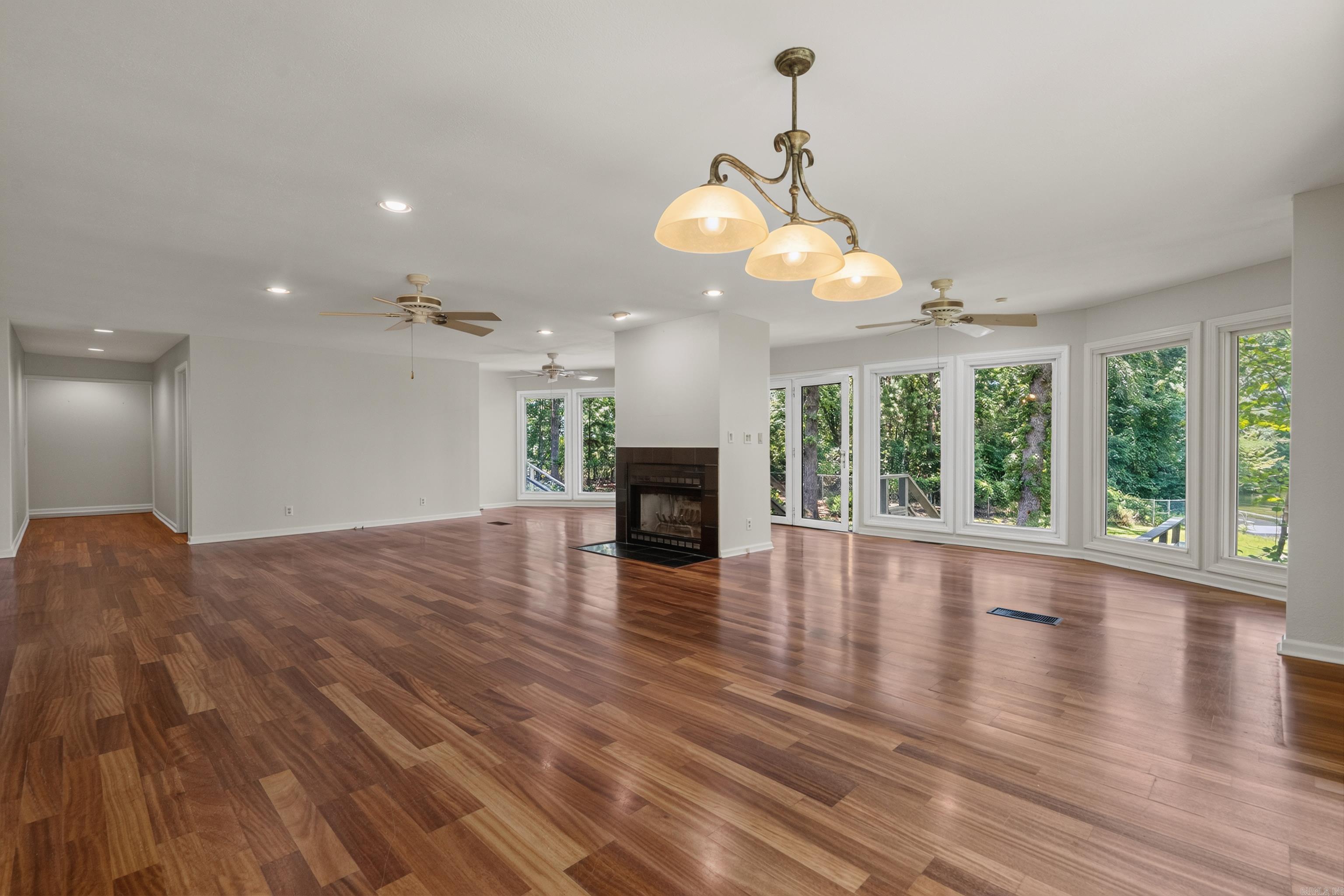 512 Beachview  Hot Springs, AR
