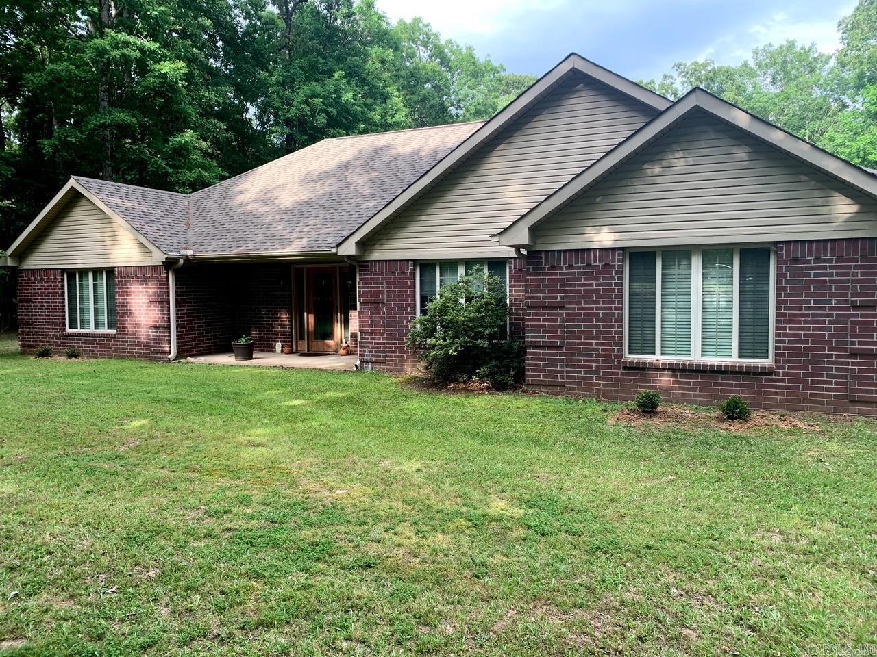 1301 Quapaw  Redfield, AR